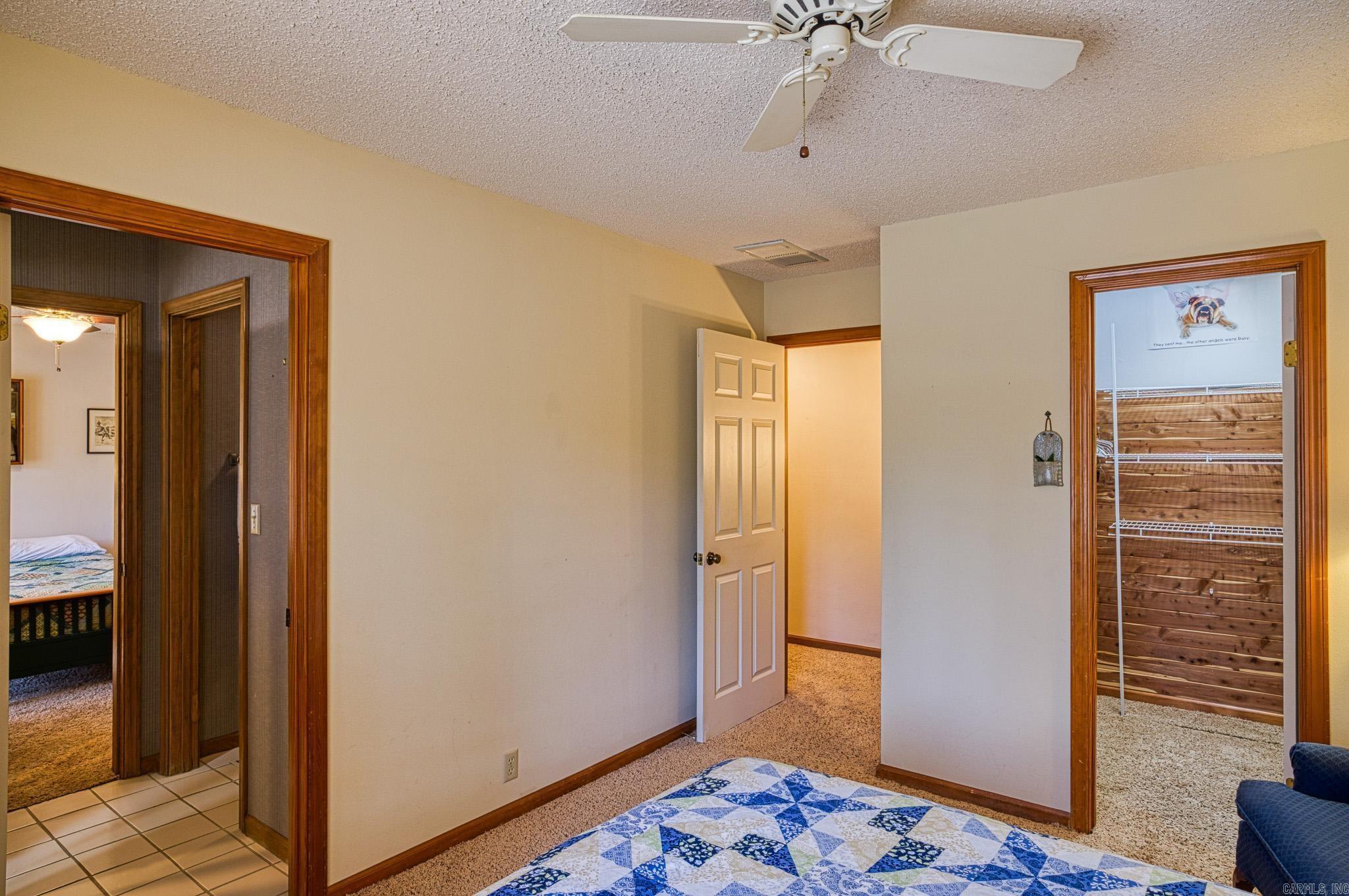 DOSCIENTOS - Residential