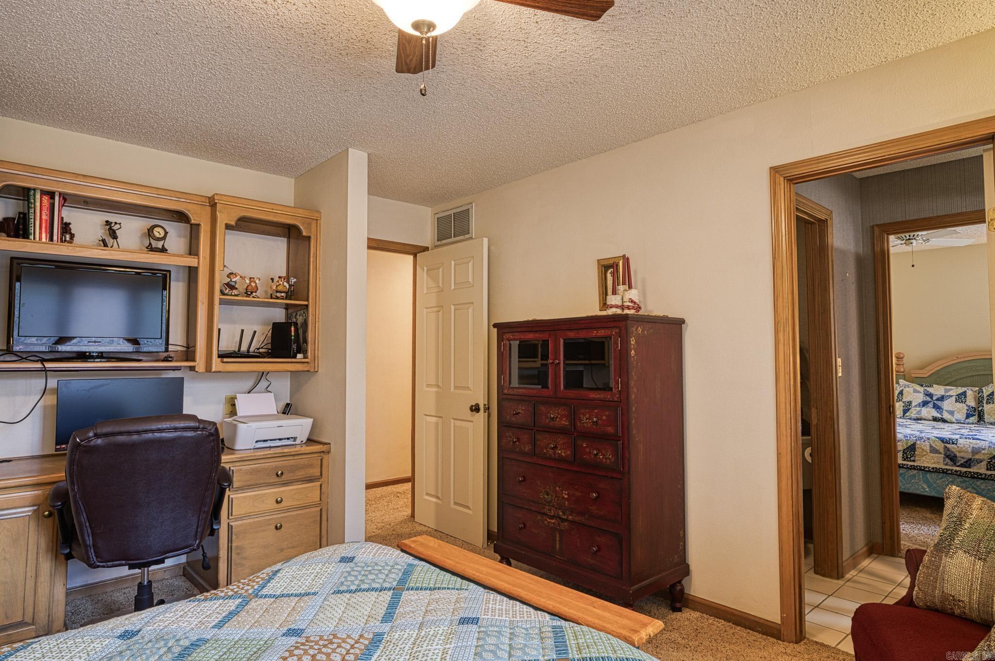 DOSCIENTOS - Residential