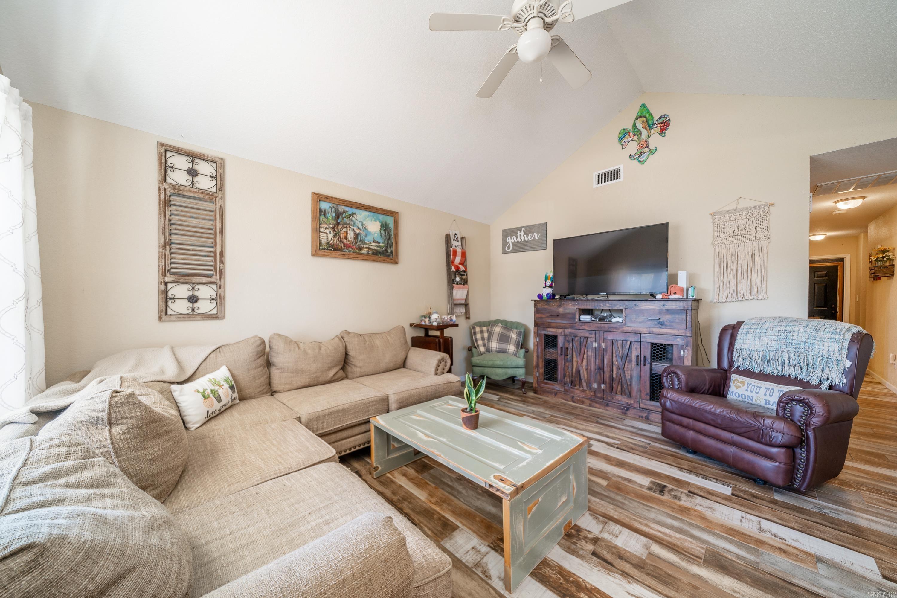 Hickory Hills - Residential