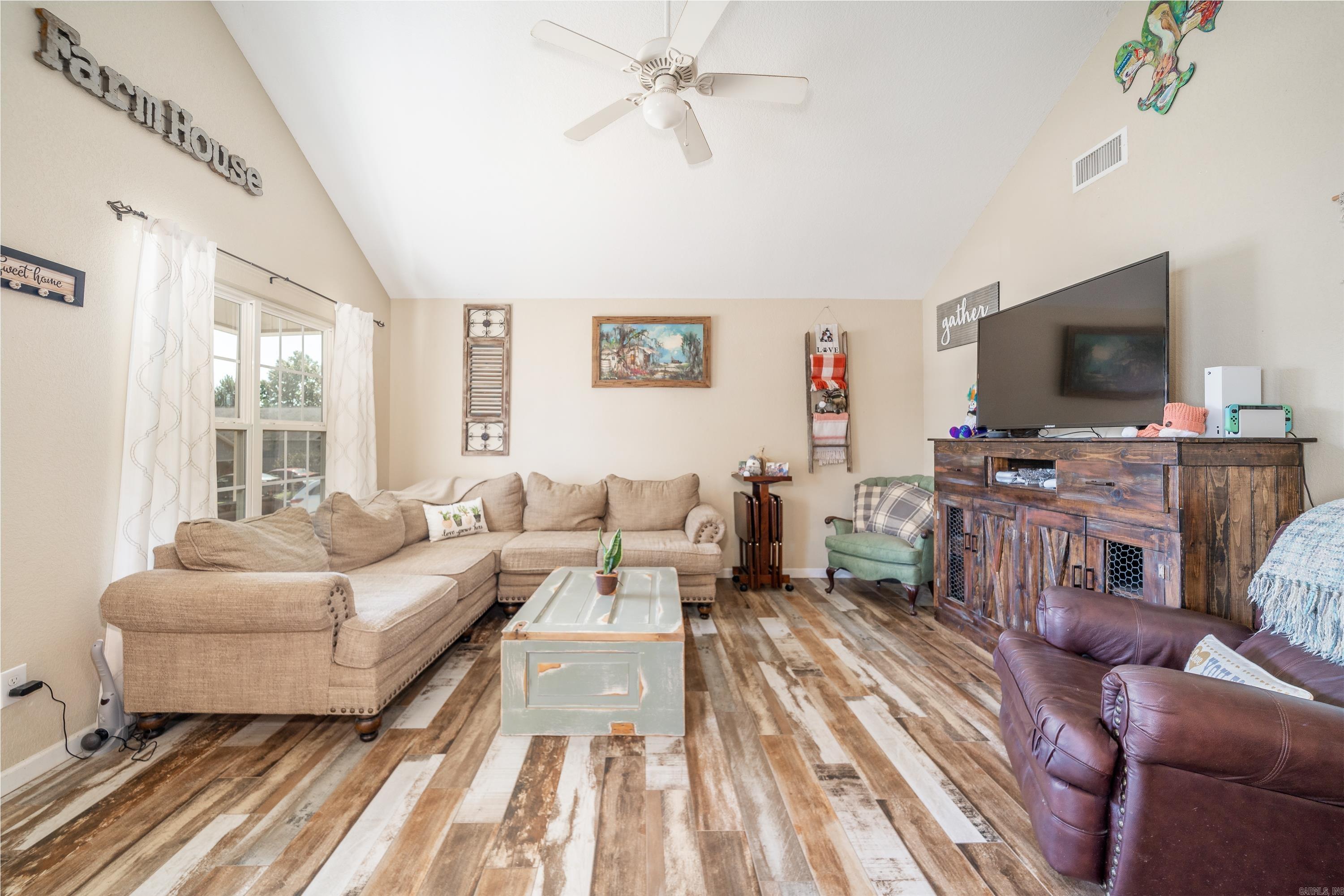 Hickory Hills - Residential