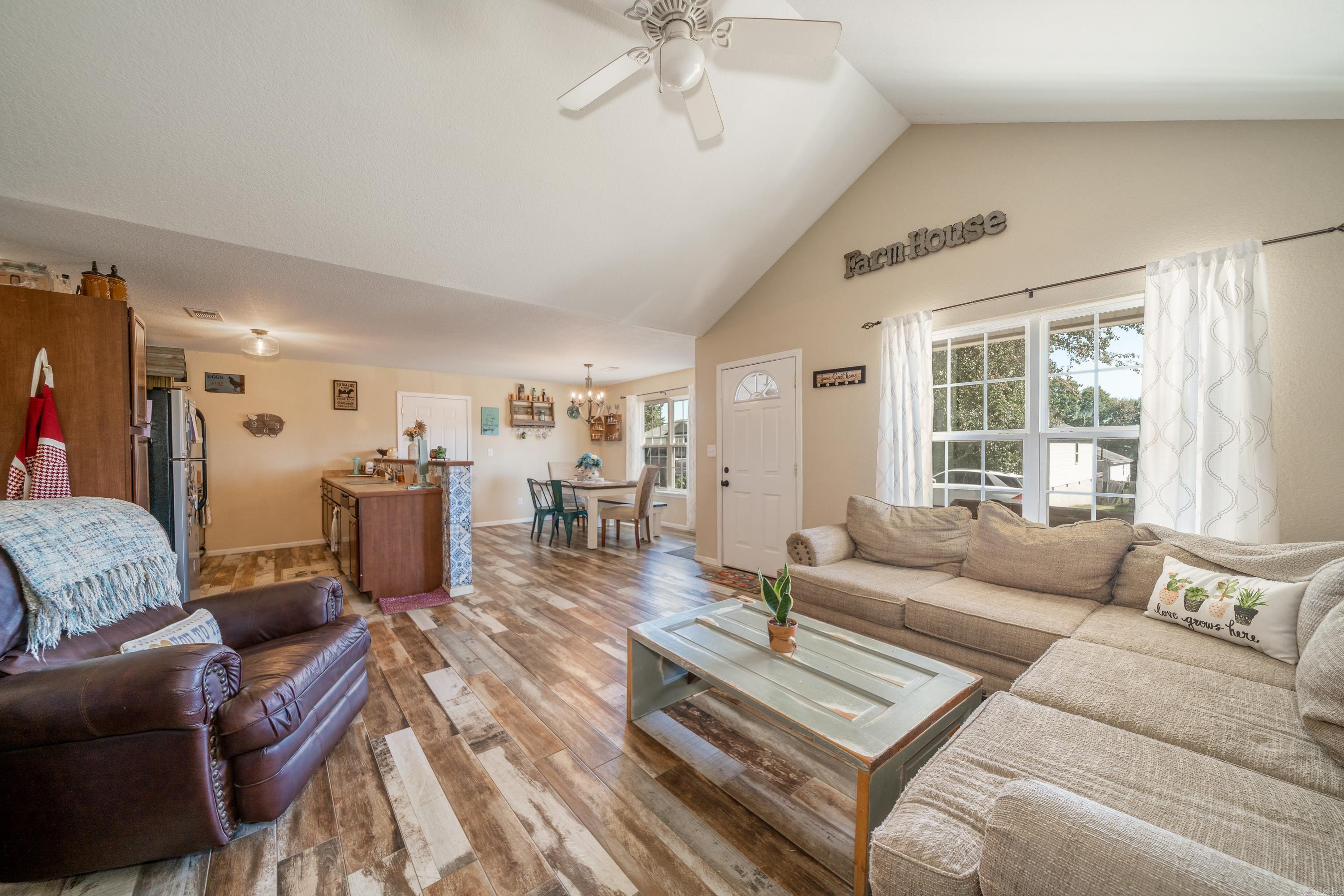 Hickory Hills - Residential