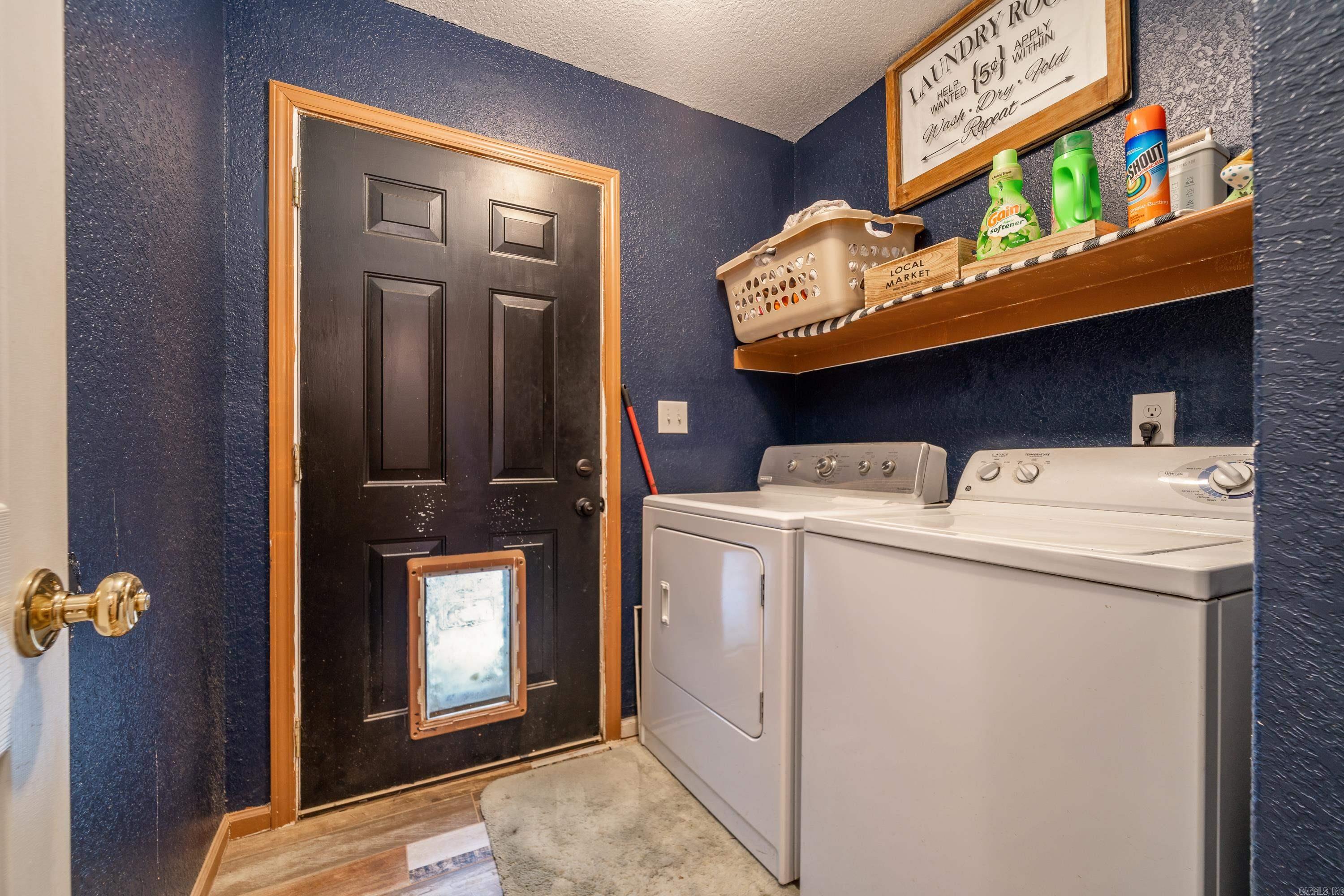 Hickory Hills - Residential