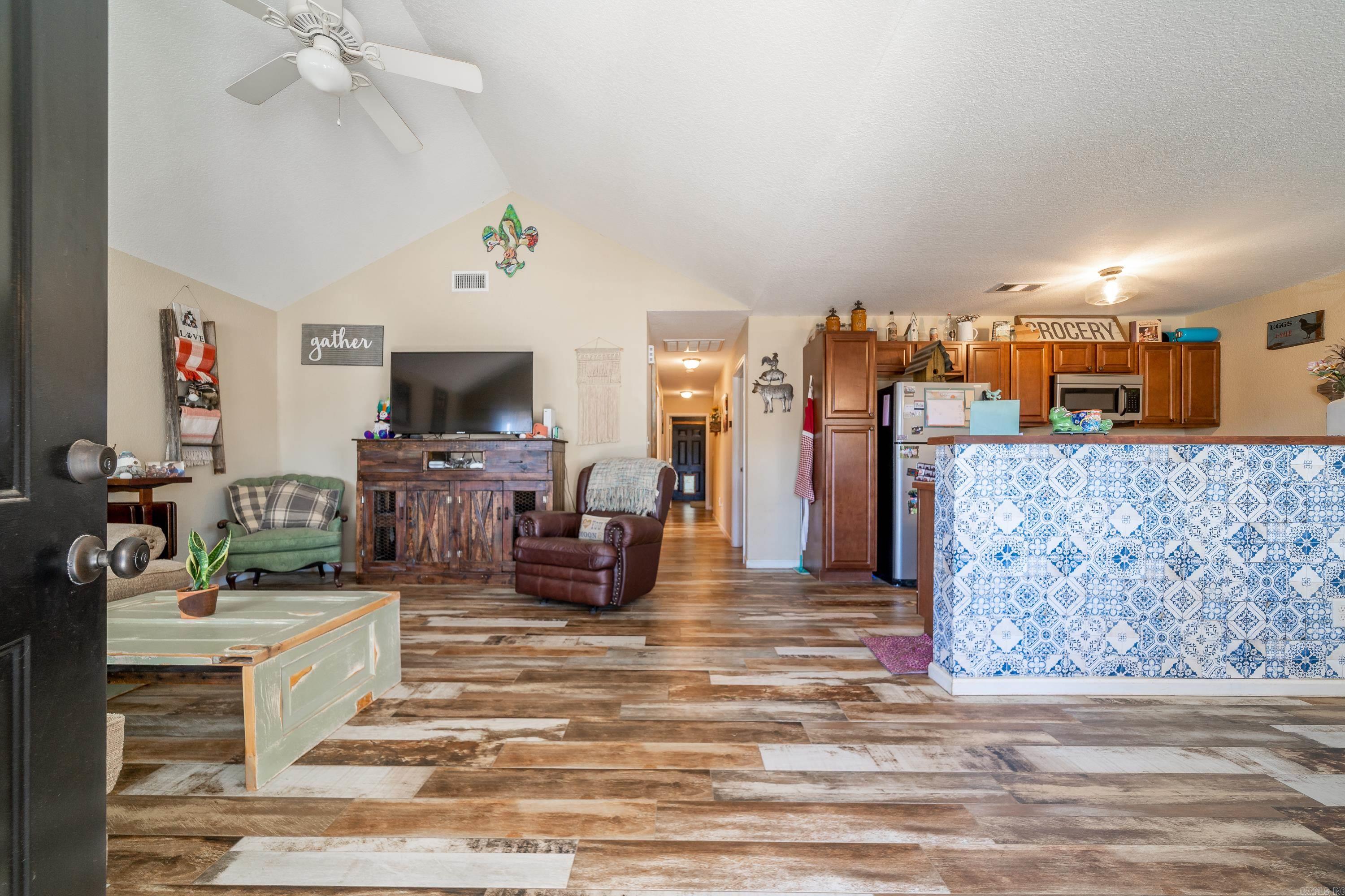 Hickory Hills - Residential