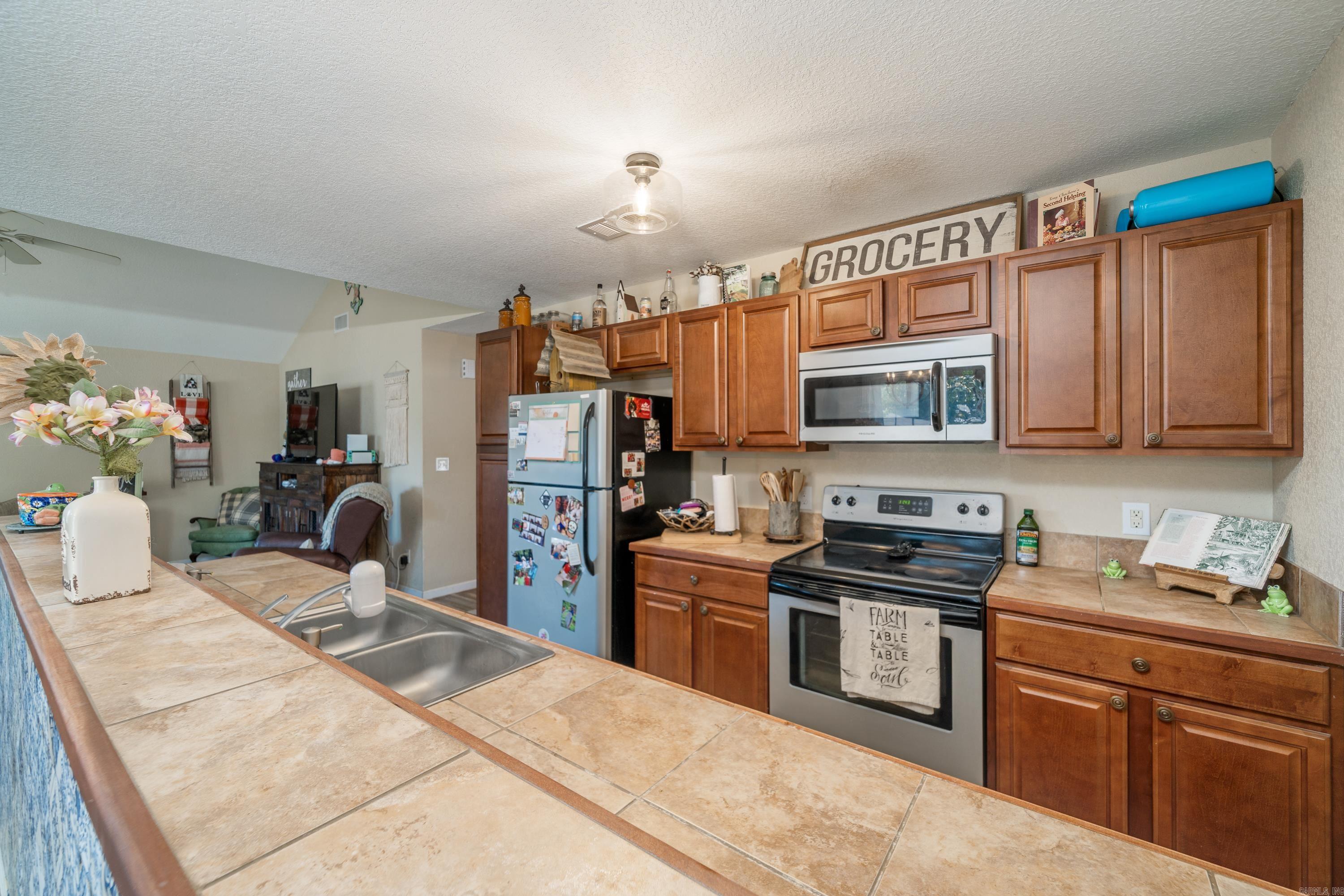 Hickory Hills - Residential