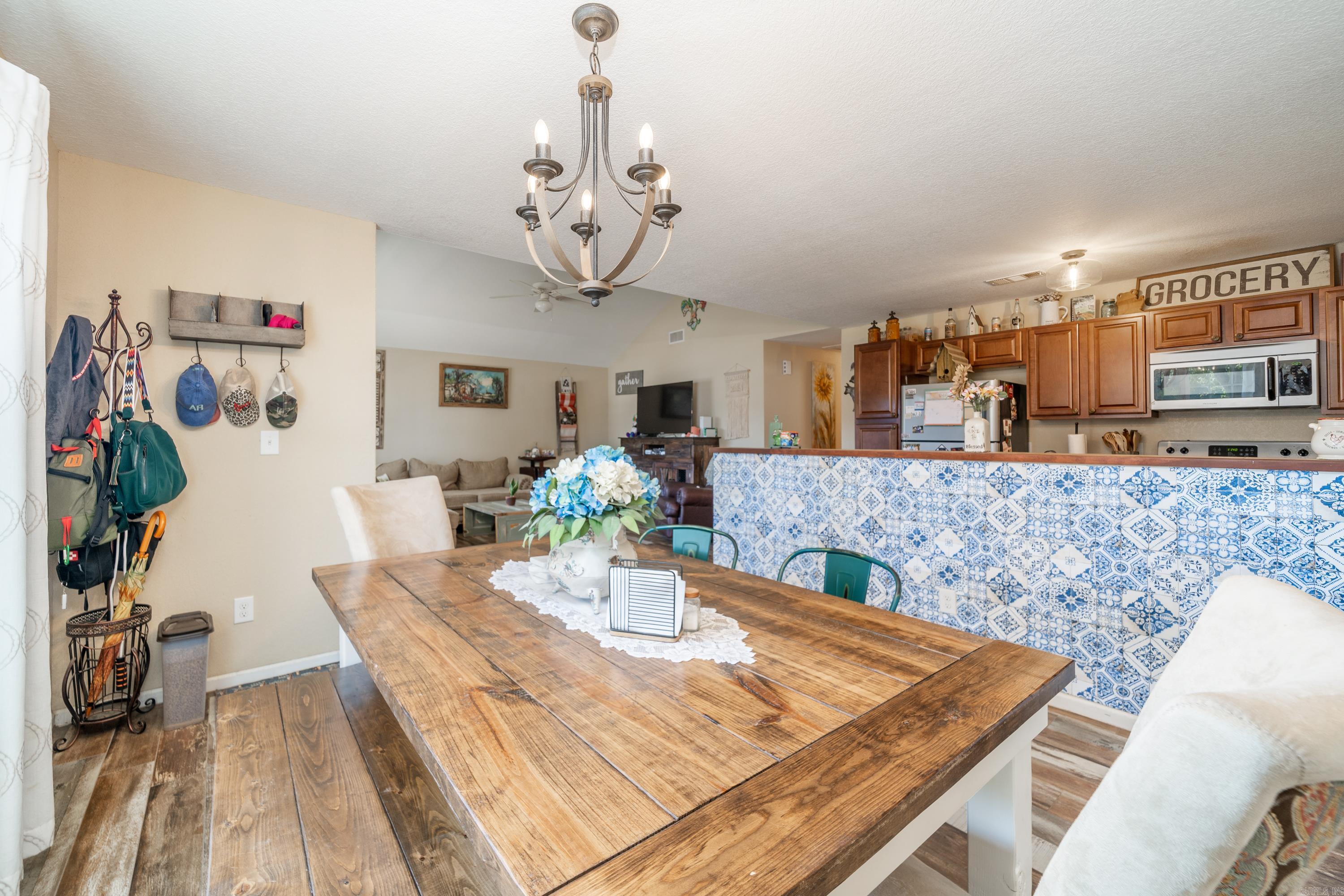 Hickory Hills - Residential