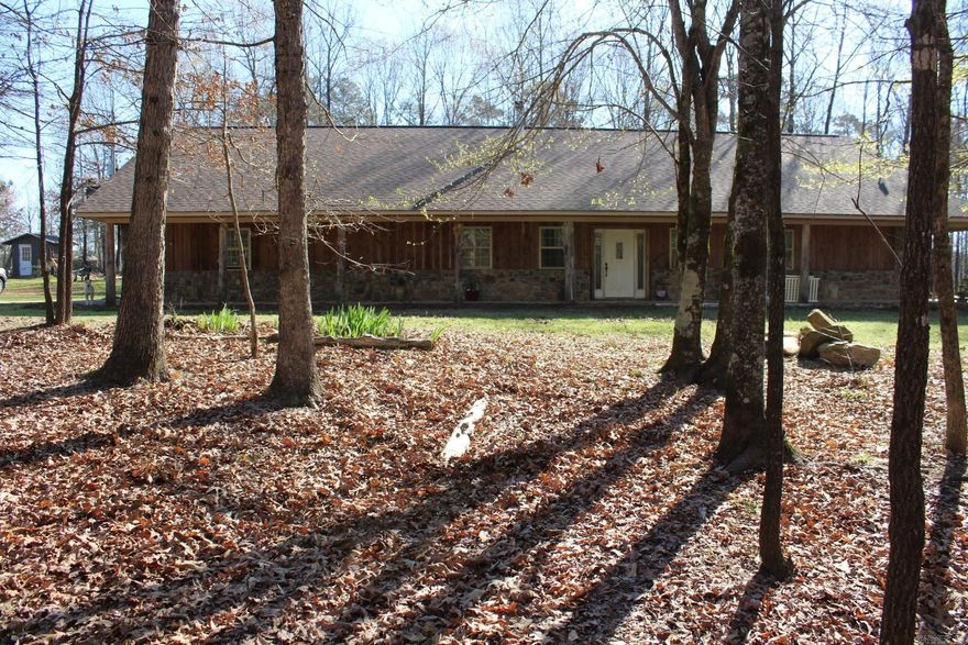 3BR, 2Bath home, approx. 1876 Sq. Ft. of living space on approx. 5 acres (Exact acreage to be determined by survey).  Family area features wood burning fireplace.  Home has separate office space.  Attached garage.  Home has unfinished upstairs bonus room.  SOLD AS IS.   NEED 24 HR. NOTICE TO SHOW