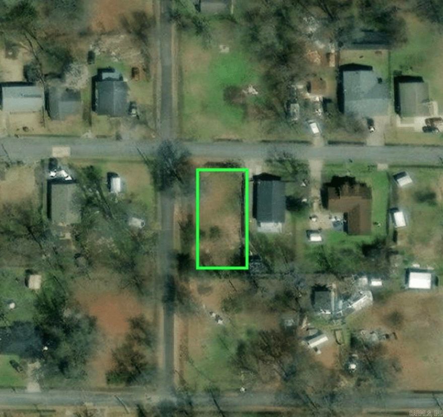 Nice corner lot with good access and plenty of space to build. Convenient location close to local amenities. Great lot to build a home.