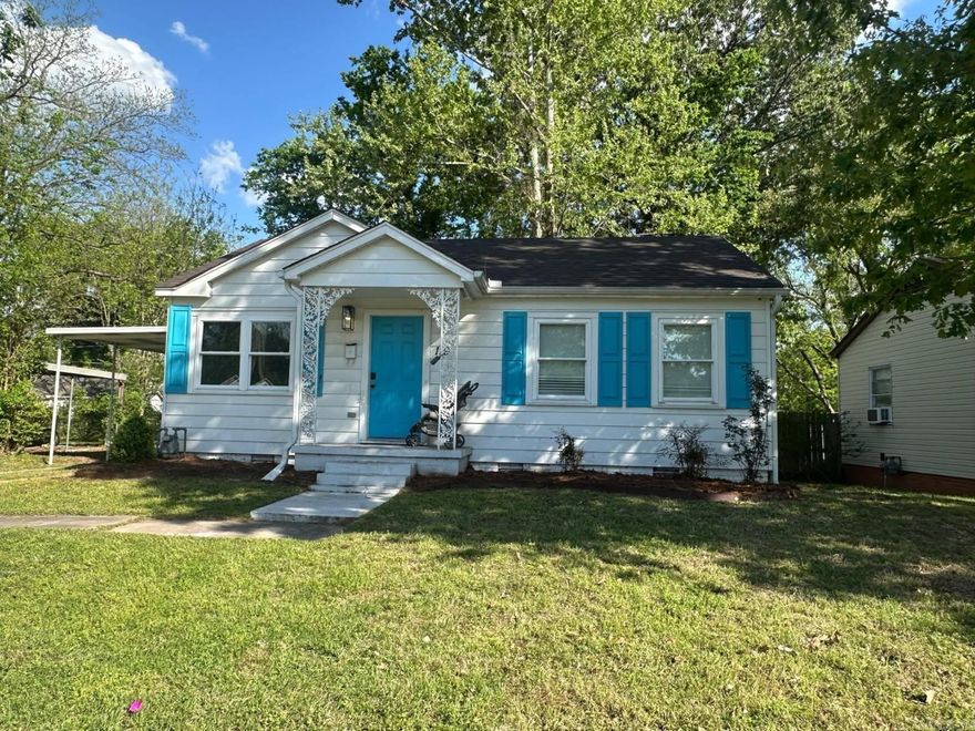 Investment Opportunity!  Fully renovated 3-bedroom, 2-bath home—truly turnkey and ready to go. This property is located near a park and just minutes from Interstate 440 East; near Clinton National Airport or McCain Mall NLR. The out-of-state owner is highly motivated to sell. Property is tenant-occupied, providing immediate rental income. All appliances convey with the sale. Great opportunity for investors seeking a low-maintenance, income-producing property in a convenient location.