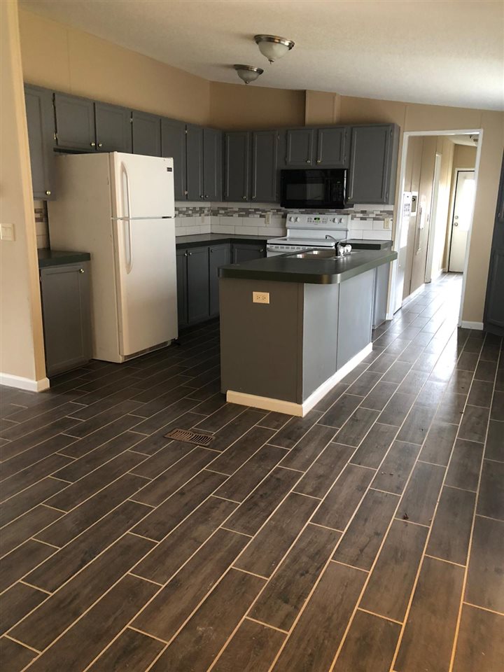 OAK PARK ADD - Residential Lease