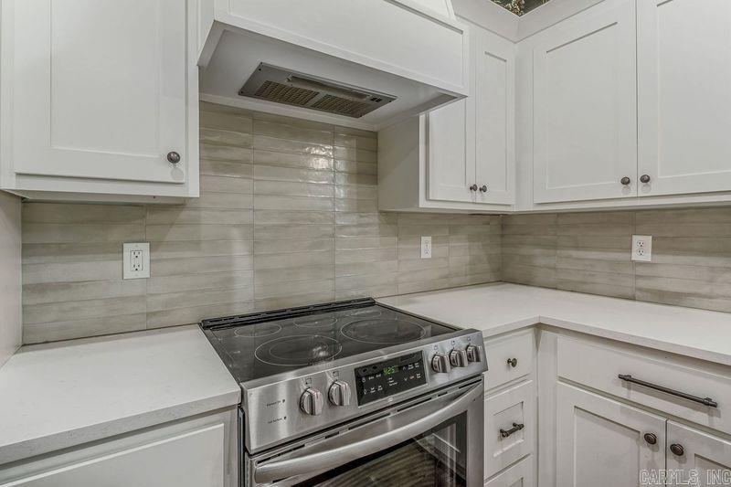 HIDDEN VALLEY ESTATES - Residential