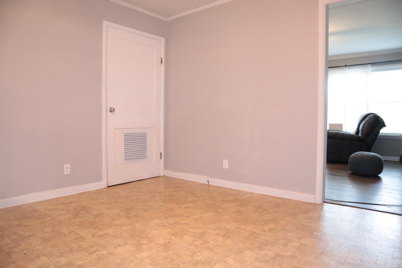 JOHNSON HEIGHTS - Residential