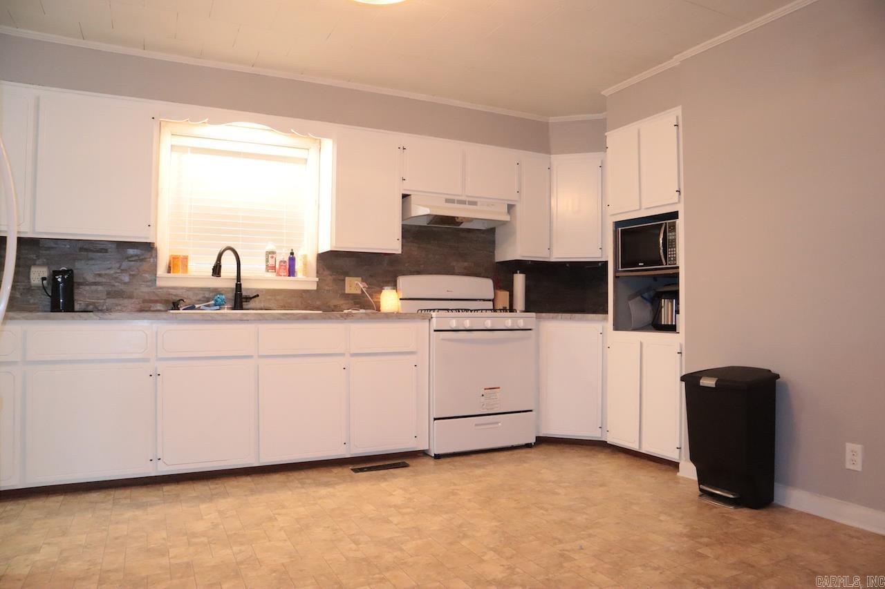 JOHNSON HEIGHTS - Residential