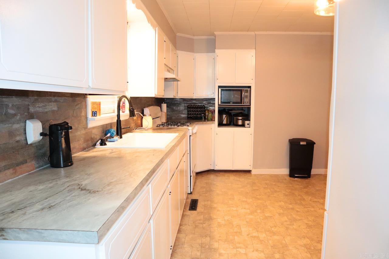 JOHNSON HEIGHTS - Residential