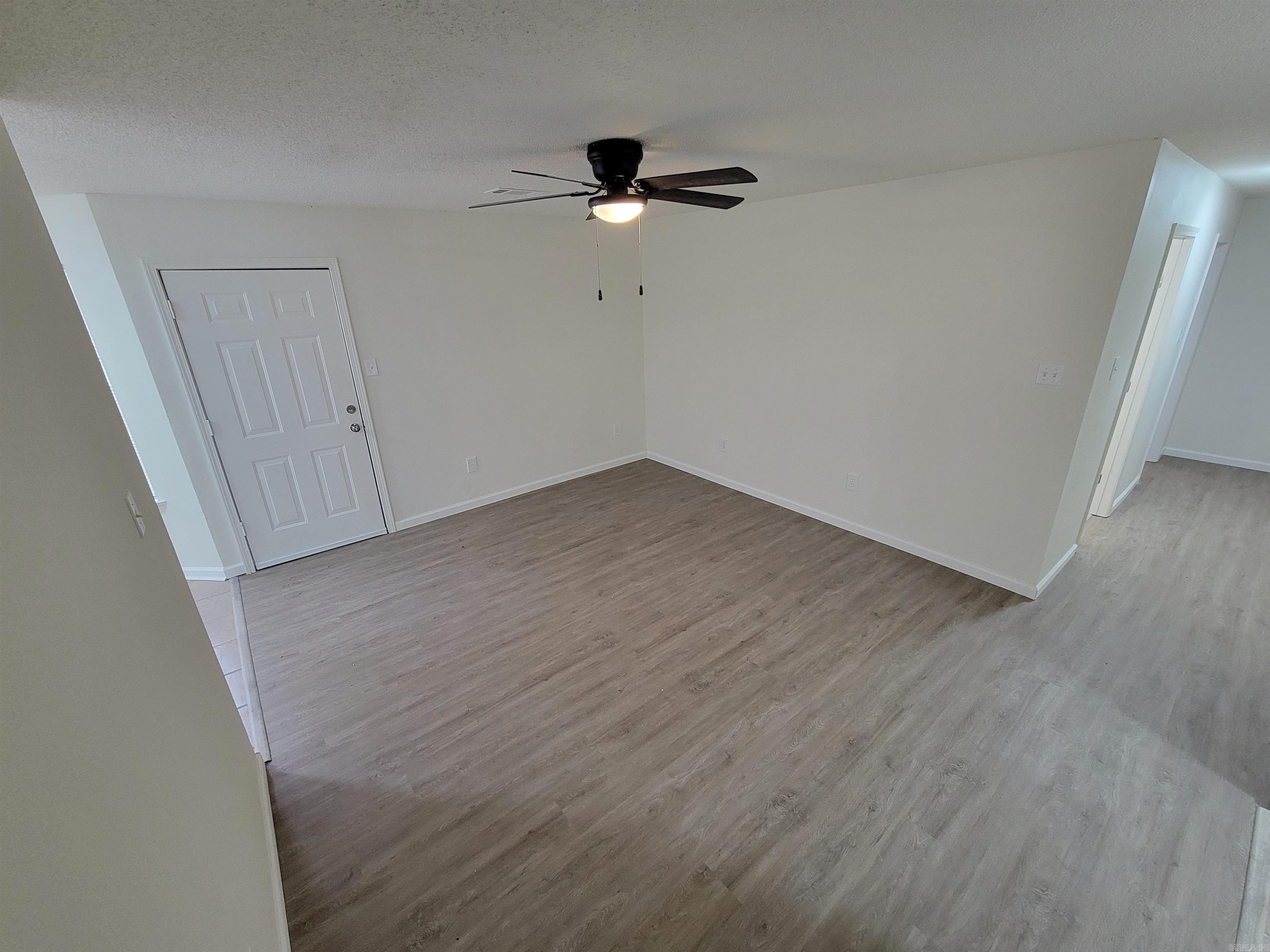 WINDWOOD SOUTH - Residential