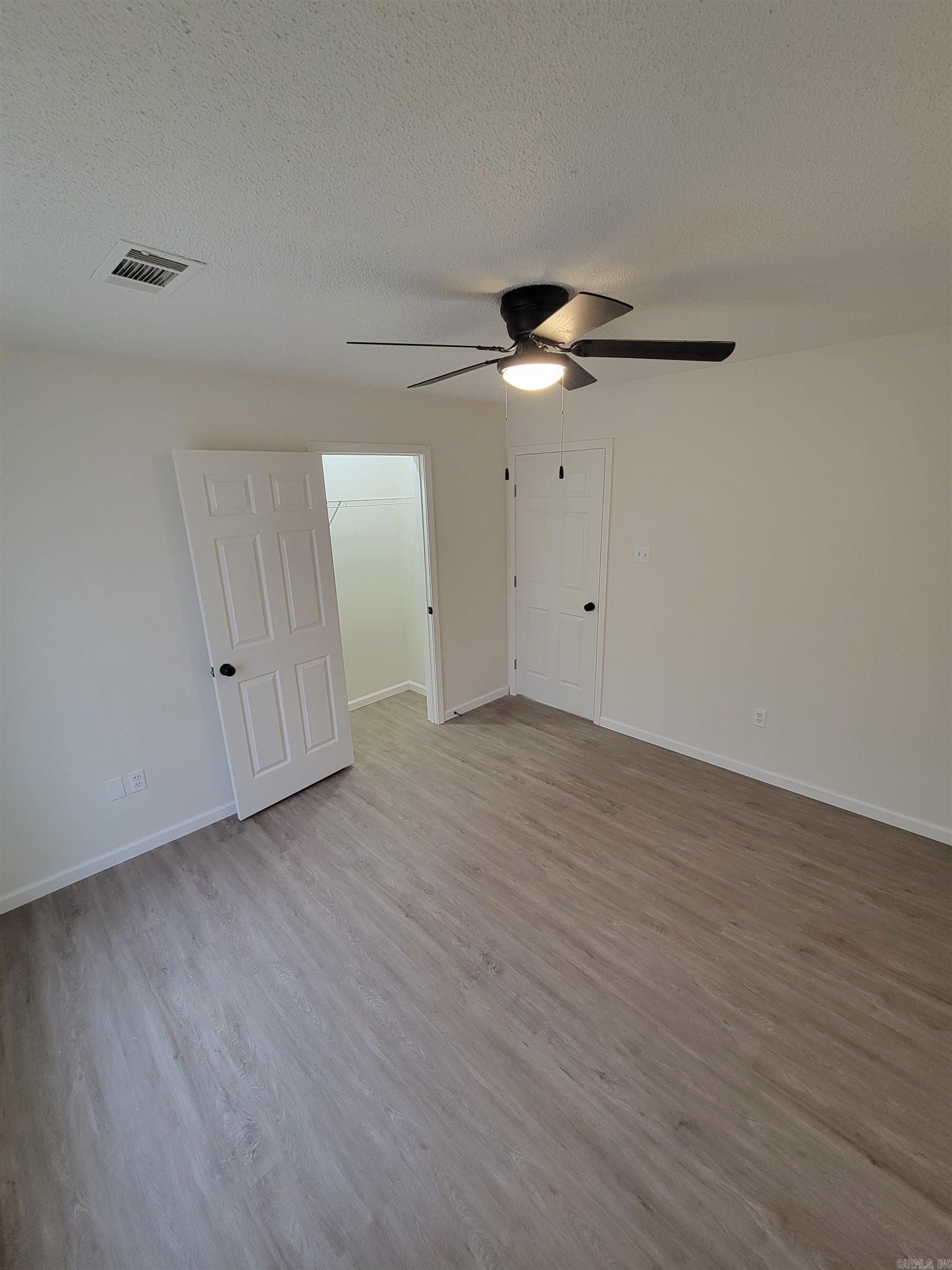 WINDWOOD SOUTH - Residential