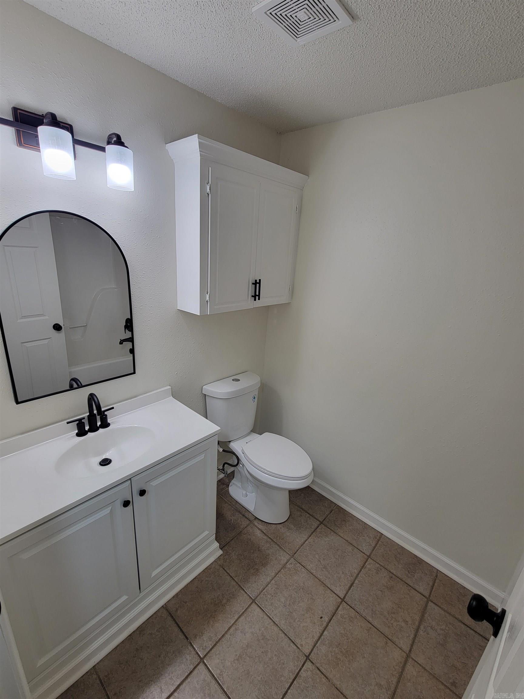 WINDWOOD SOUTH - Residential