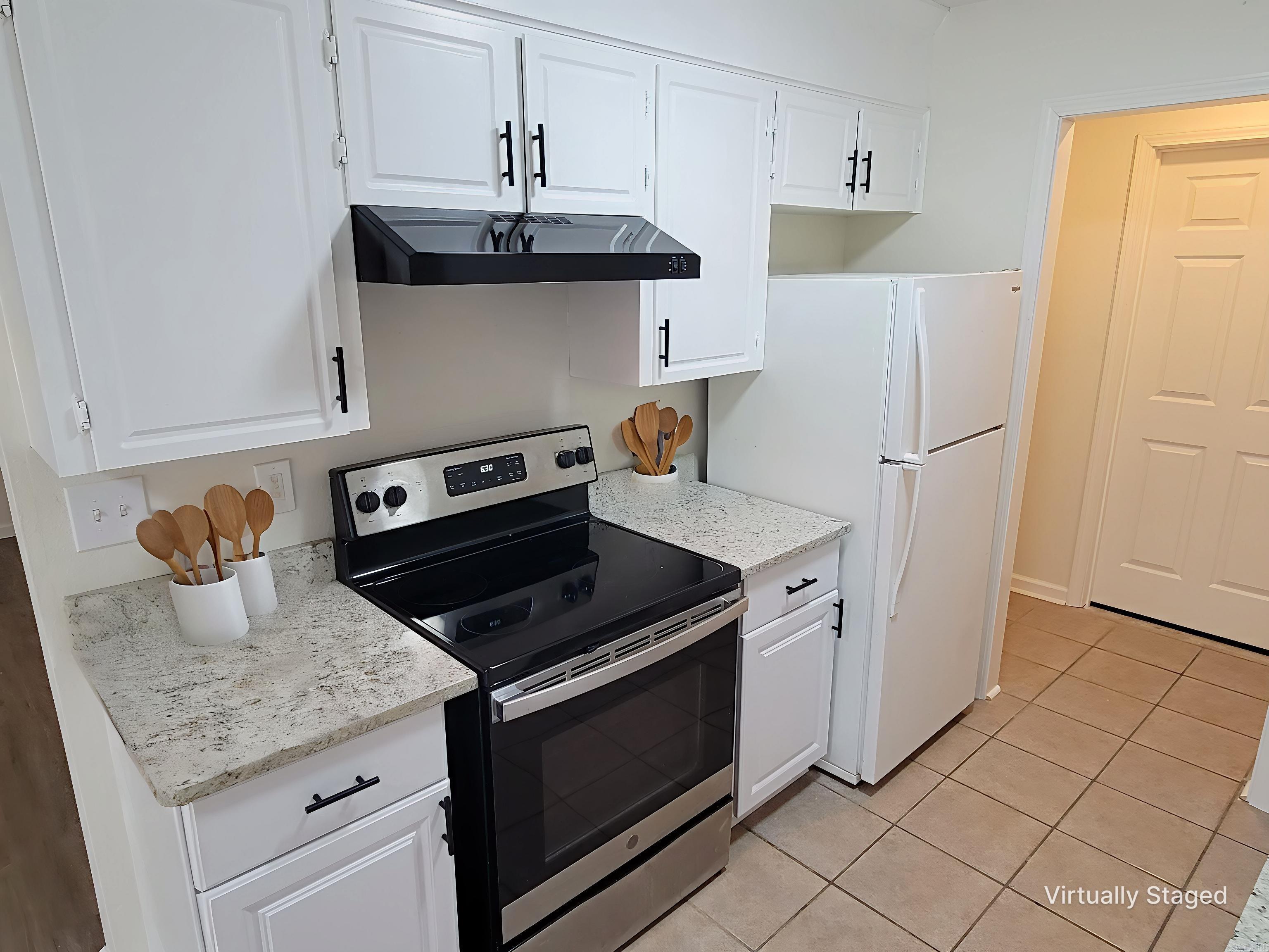 WINDWOOD SOUTH - Residential