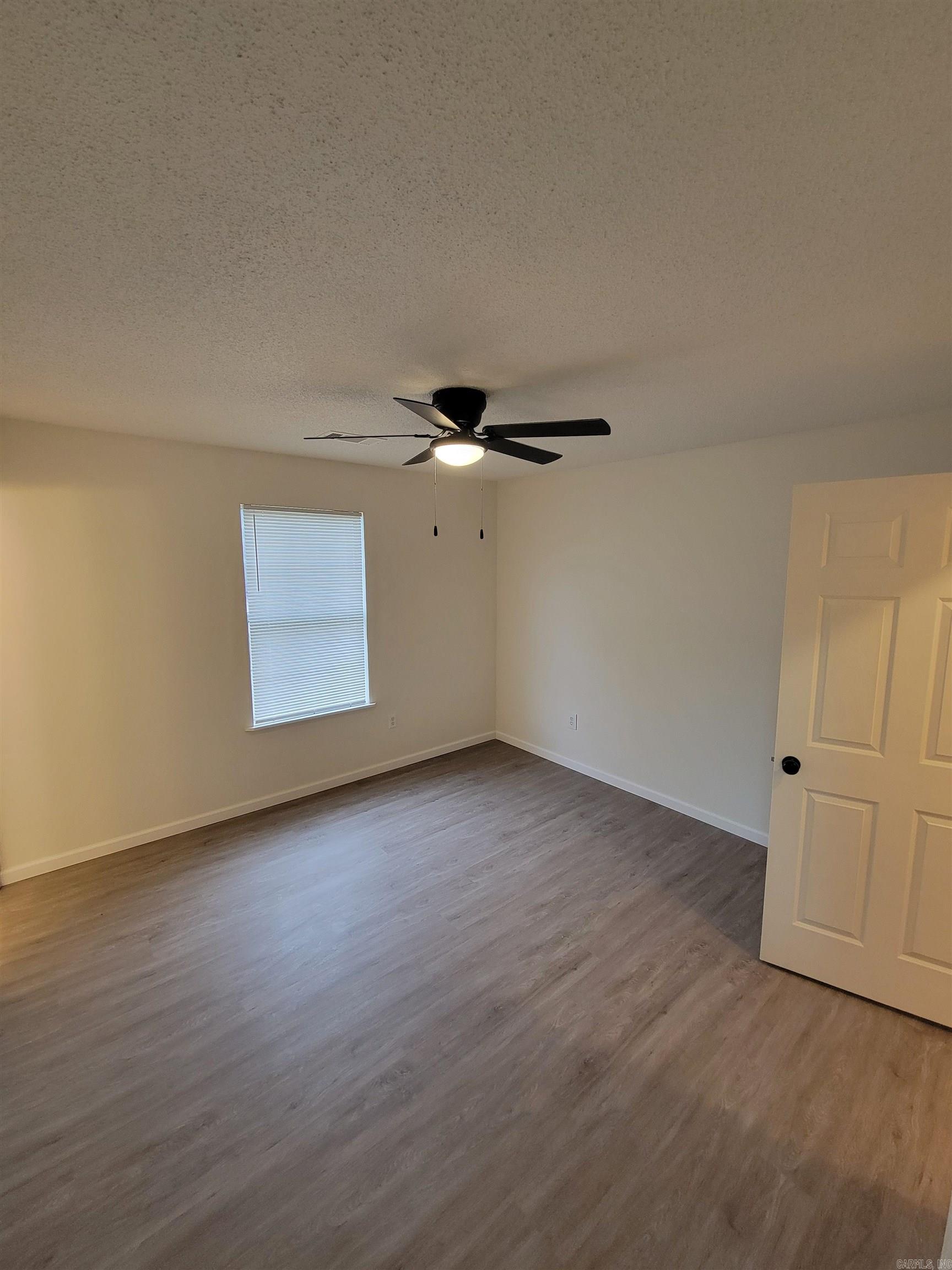 WINDWOOD SOUTH - Residential