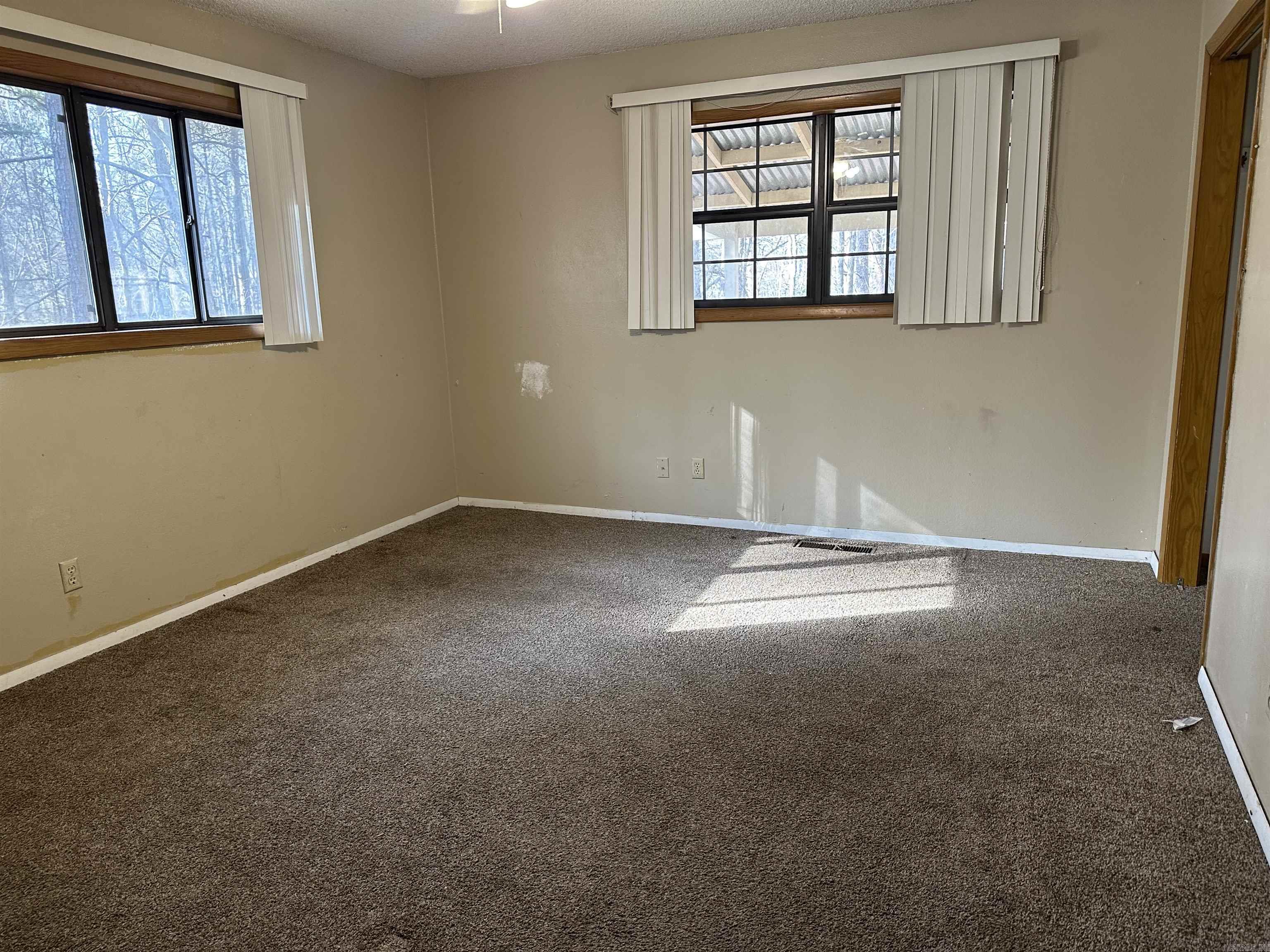 GERONA - Residential