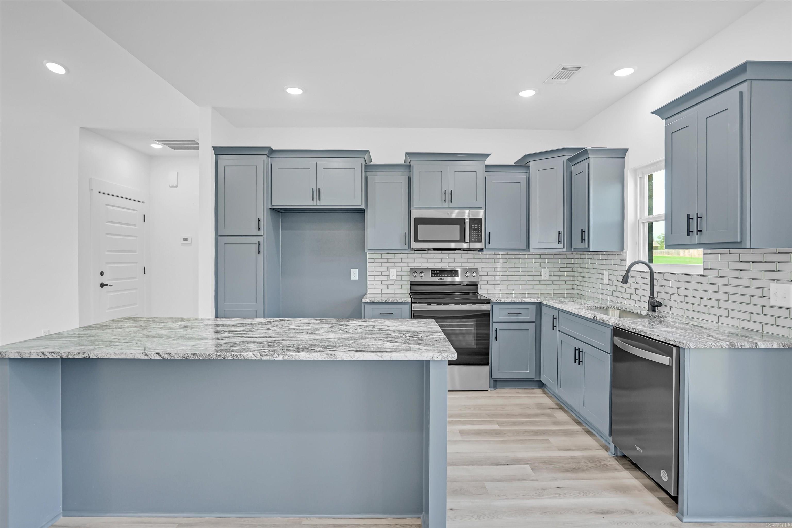 SUMMERLYN SUBDIVISION - Residential