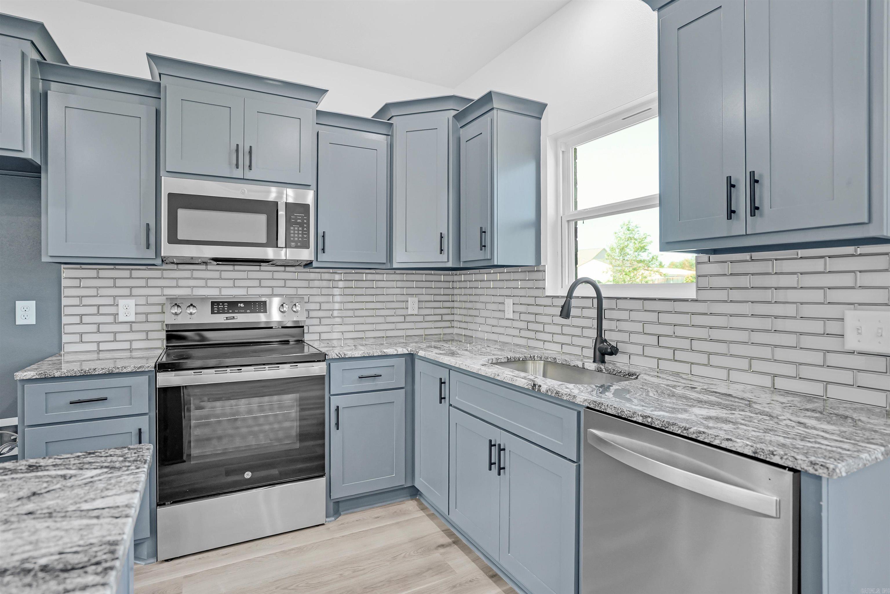 SUMMERLYN SUBDIVISION - Residential