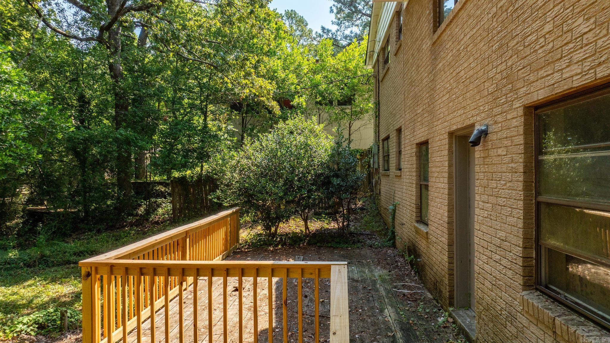 PLAZA HEIGHTS - Residential
