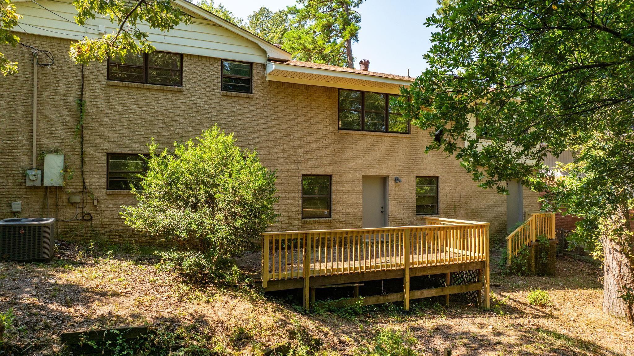 PLAZA HEIGHTS - Residential