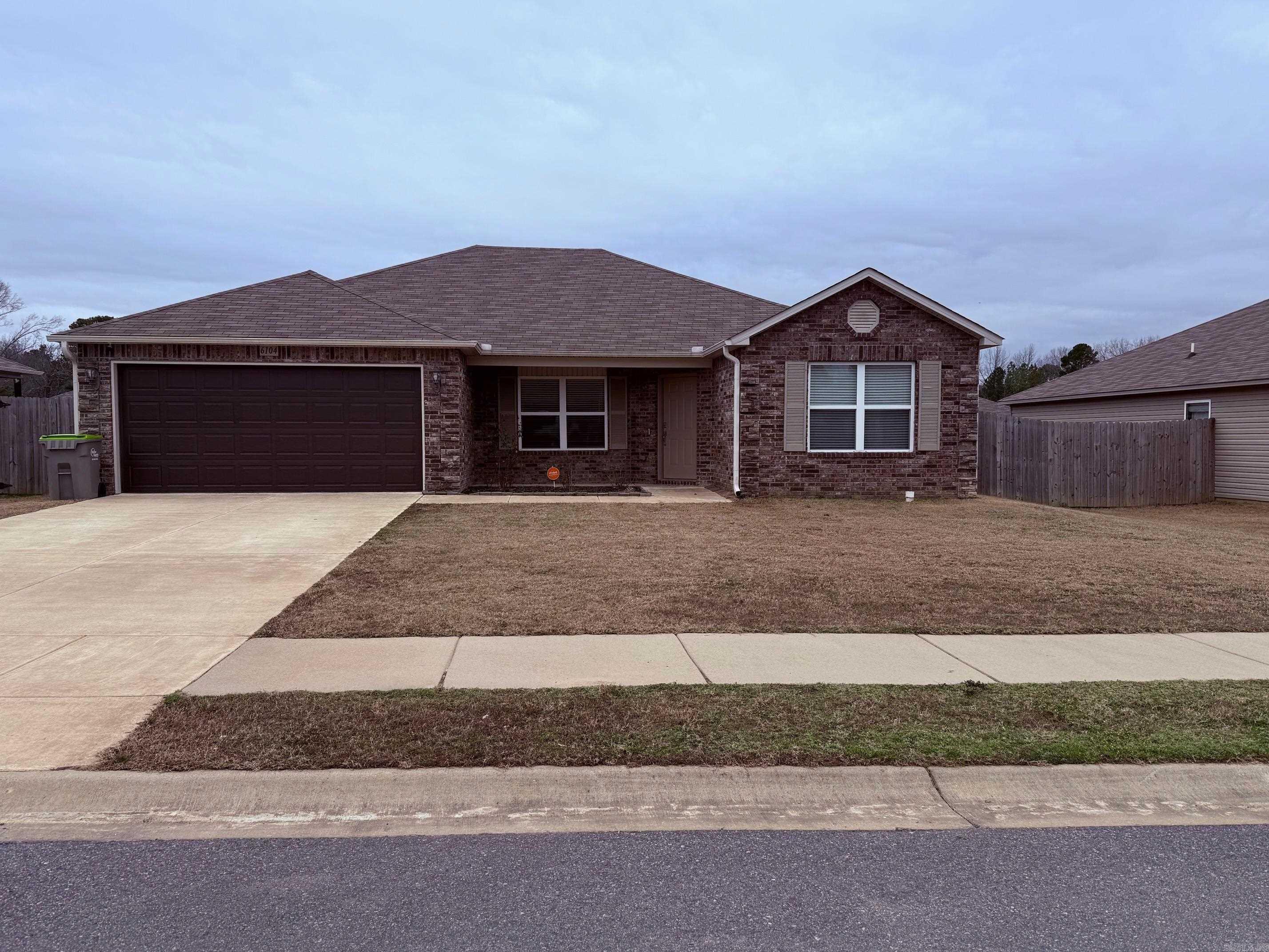 Benjamin Grove - Residential Lease
