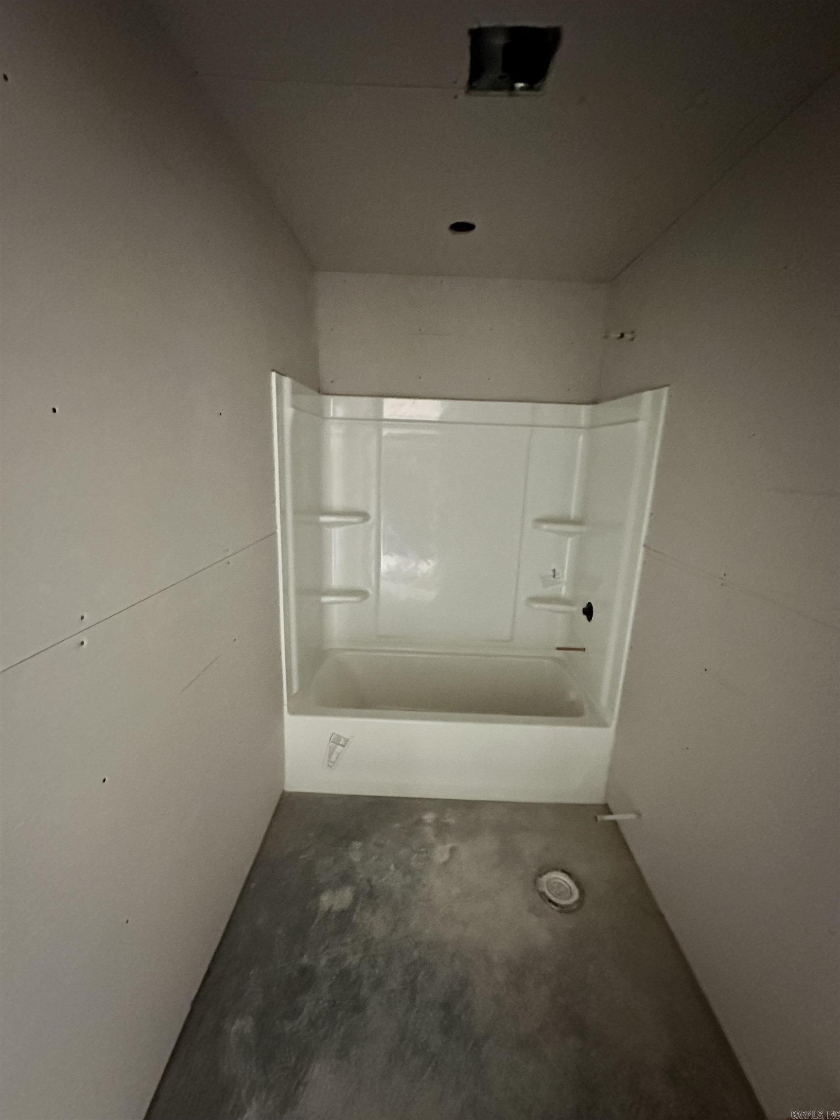 HILL FARM - Residential