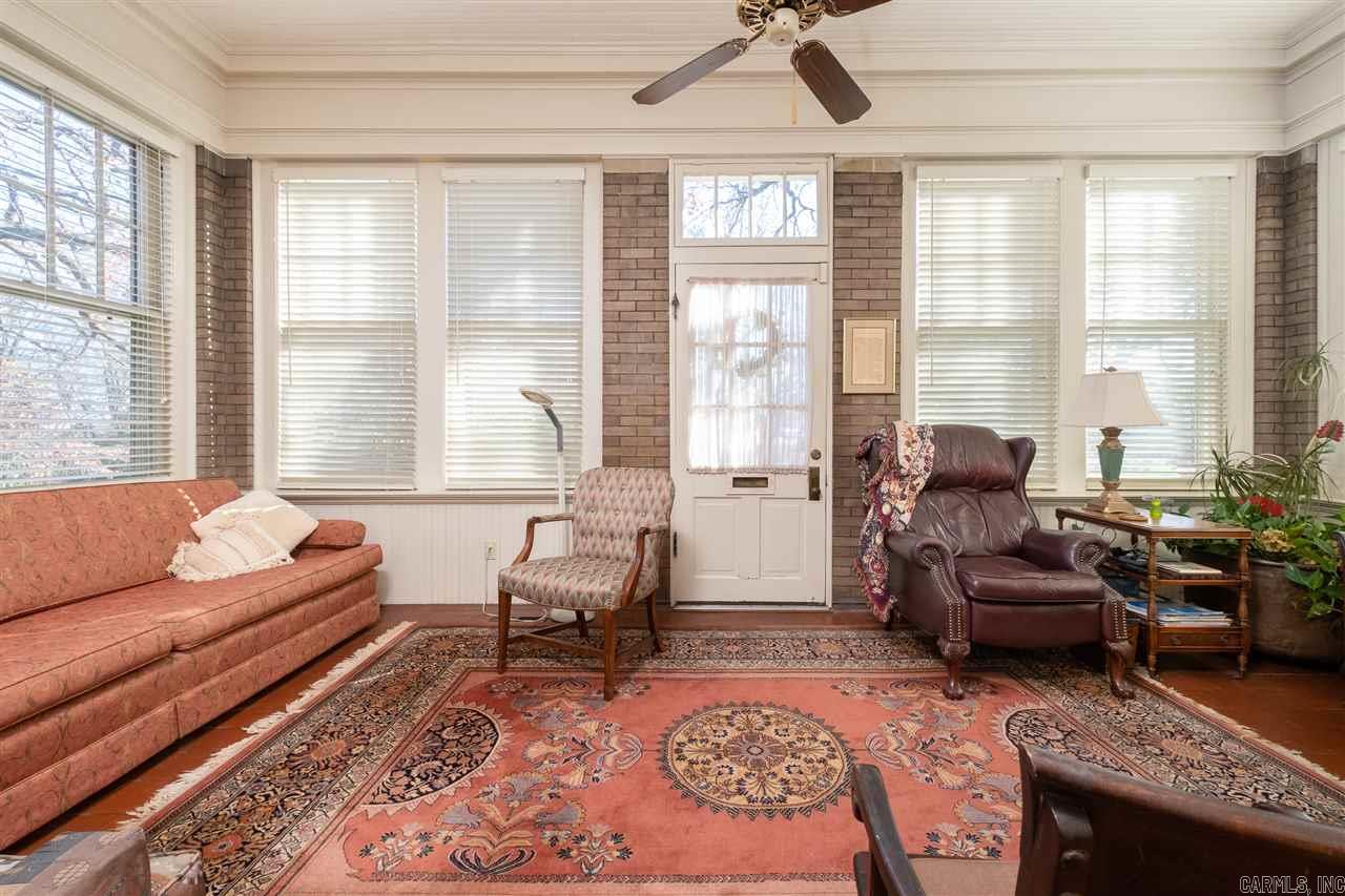 PULASKI HEIGHTS - Residential