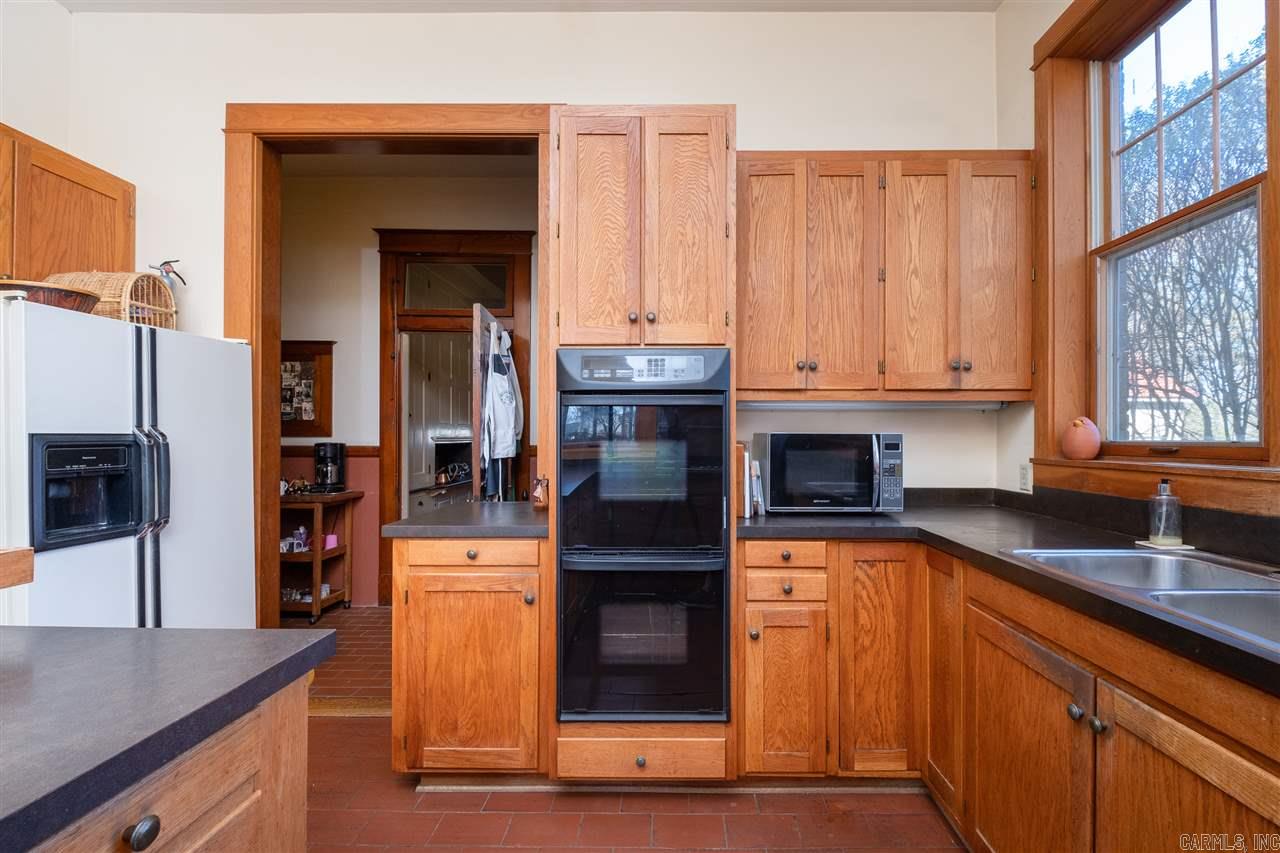 PULASKI HEIGHTS - Residential