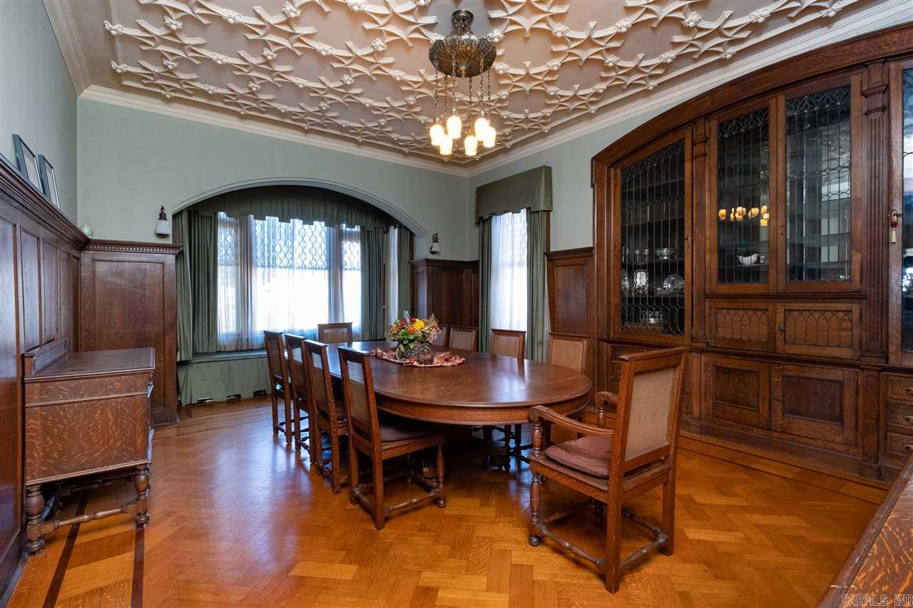 PULASKI HEIGHTS - Residential