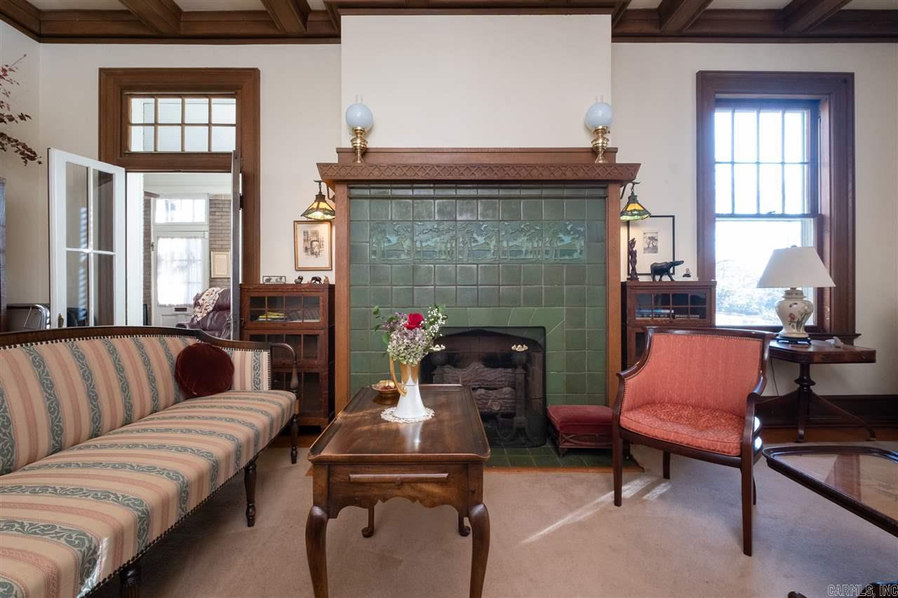 PULASKI HEIGHTS - Residential