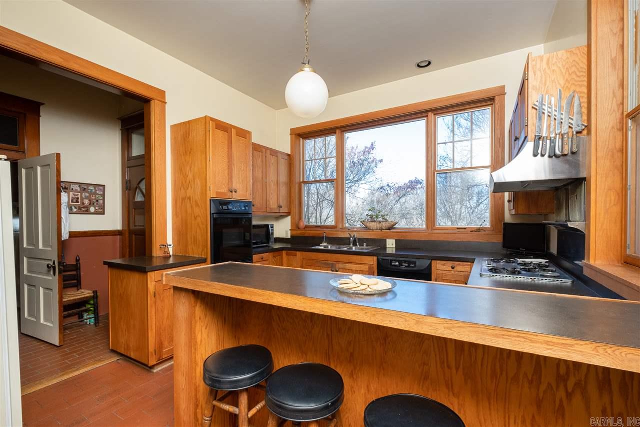 PULASKI HEIGHTS - Residential