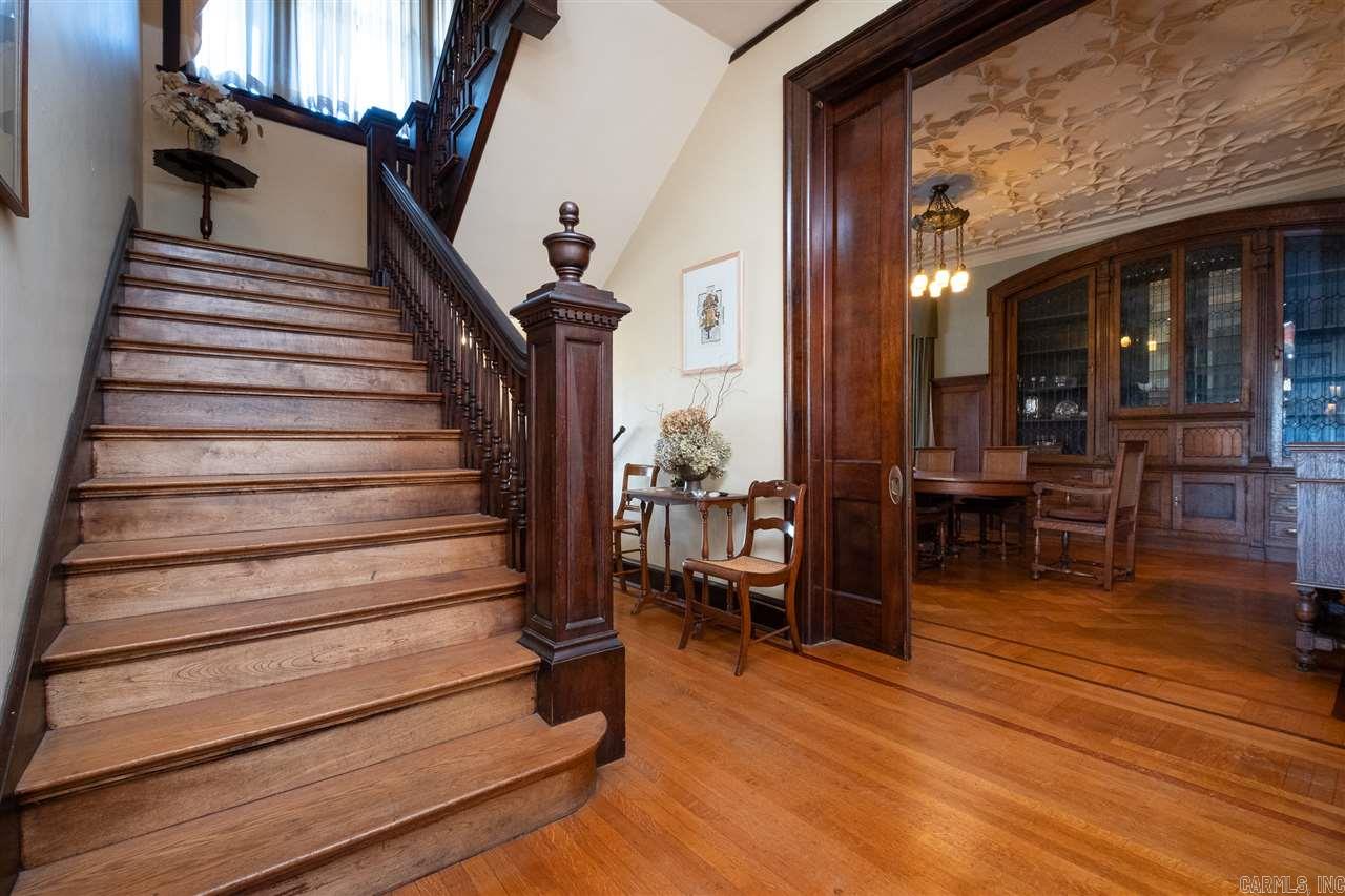 PULASKI HEIGHTS - Residential