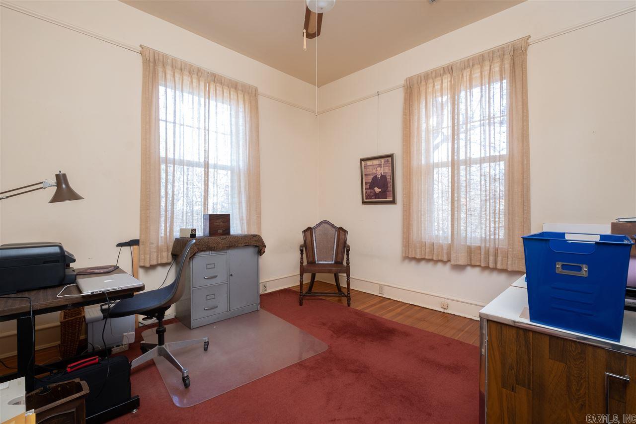 PULASKI HEIGHTS - Residential