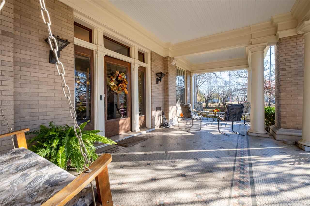 PULASKI HEIGHTS - Residential
