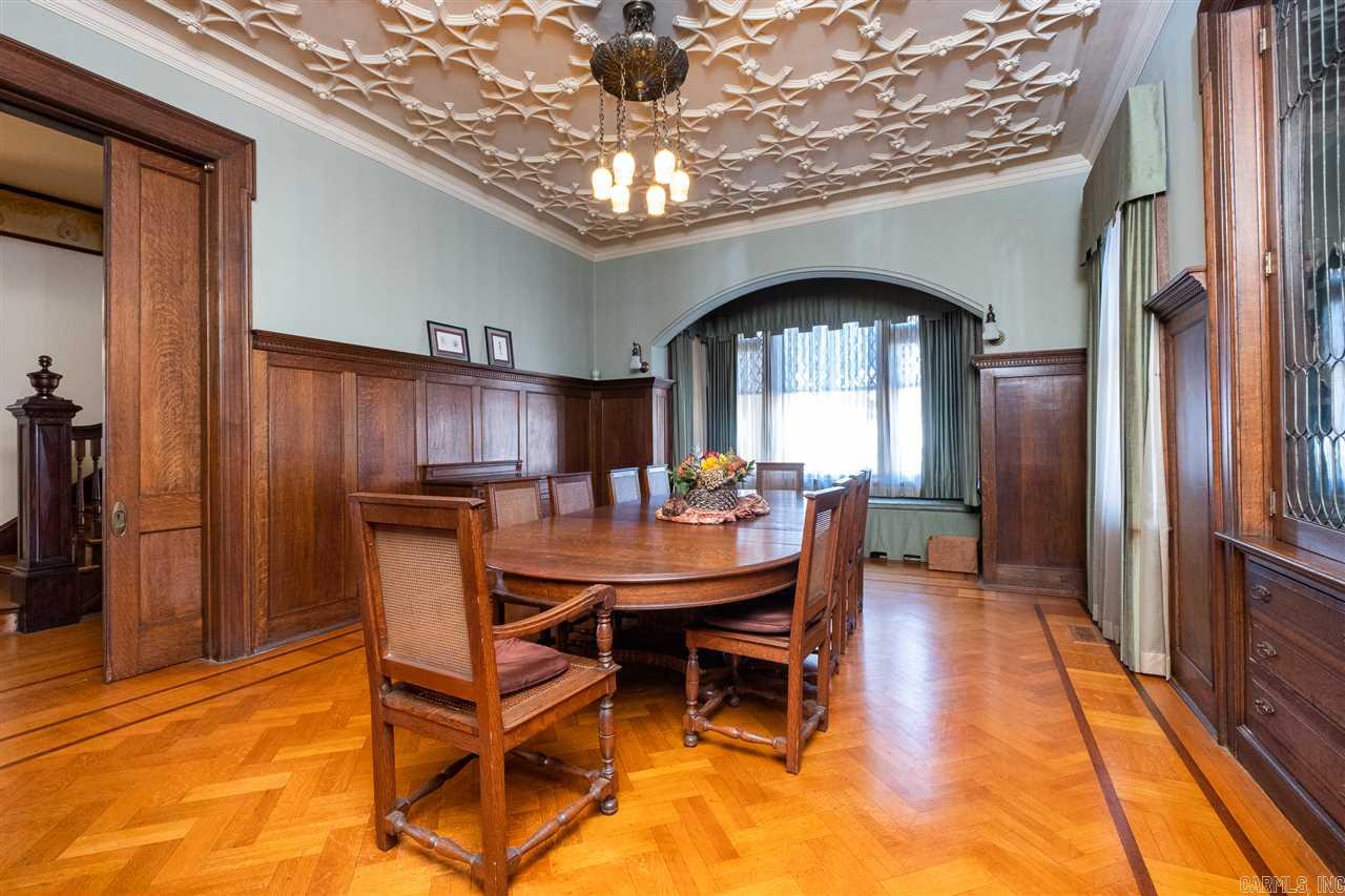 PULASKI HEIGHTS - Residential