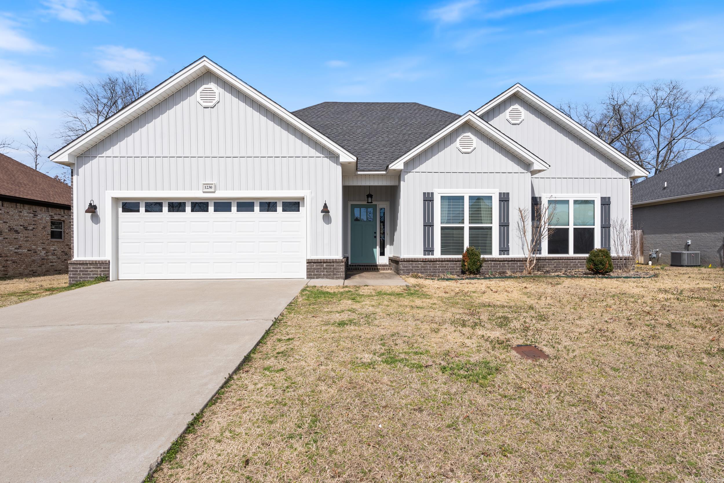 McKenna Cove - Residential