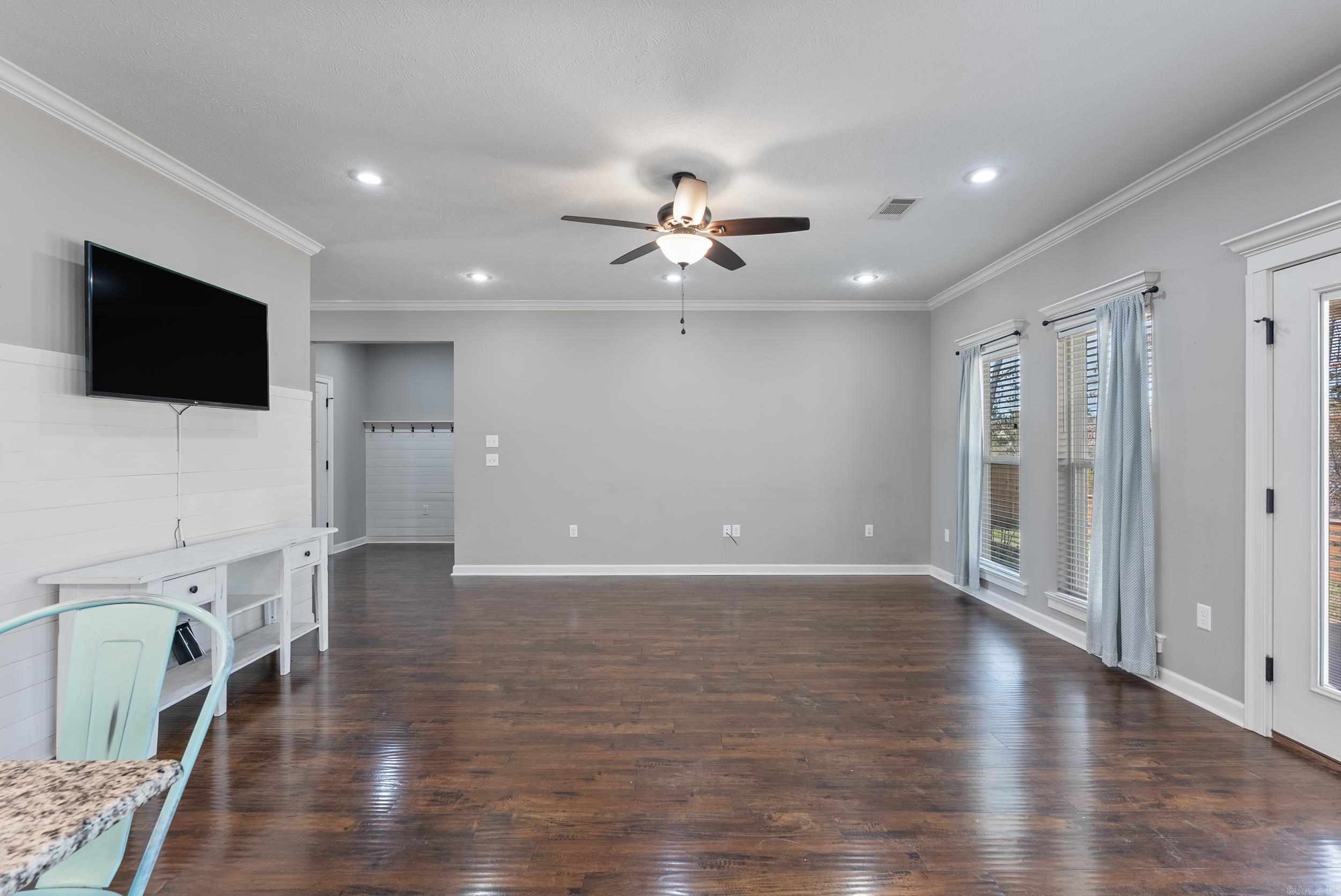 McKenna Cove - Residential