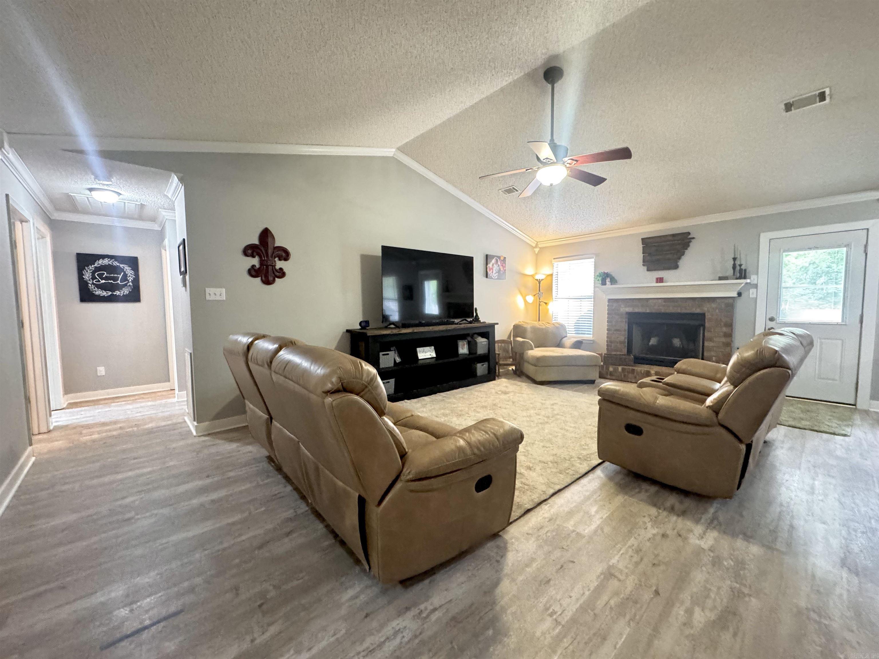 FOX RIDGE - Residential