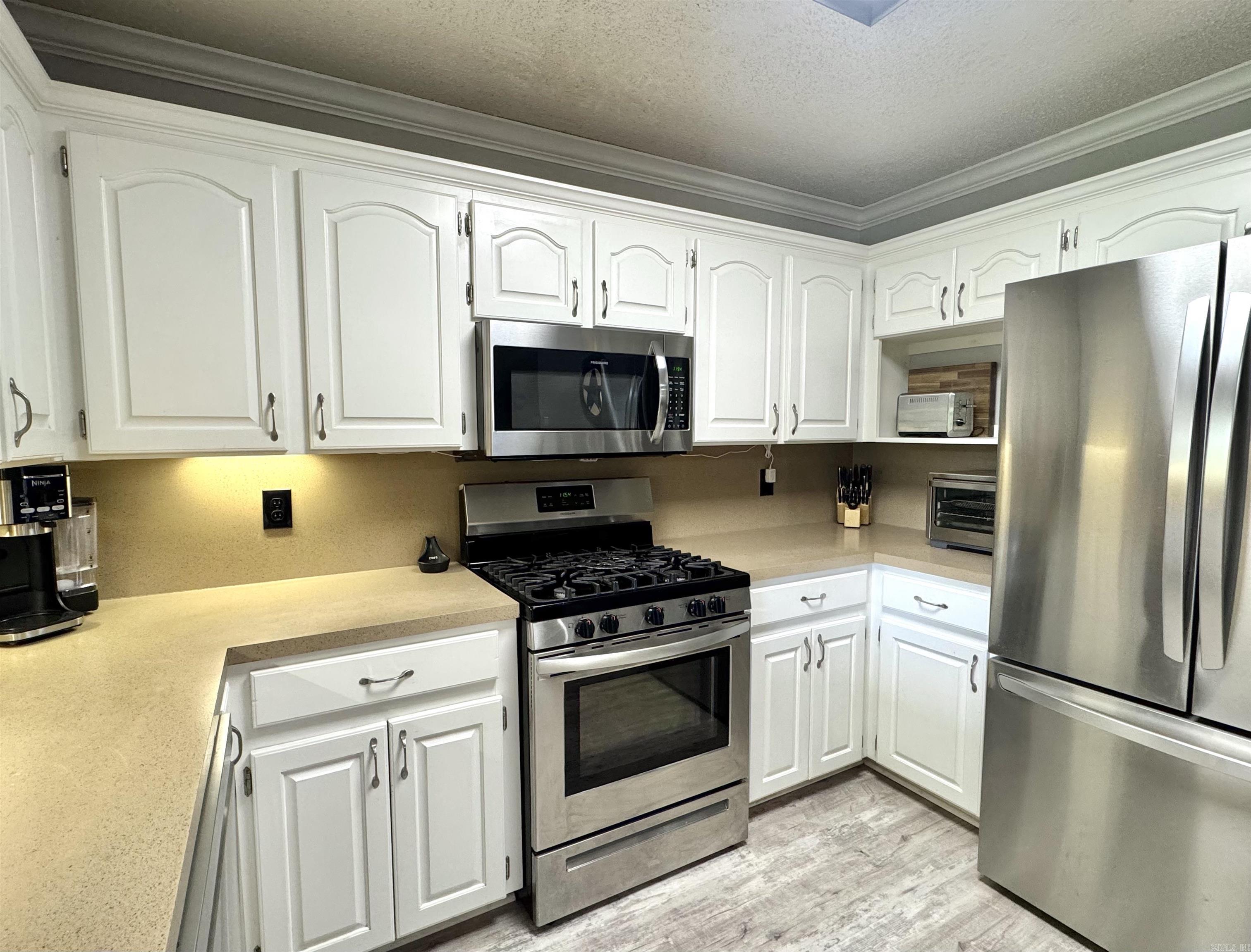 FOX RIDGE - Residential