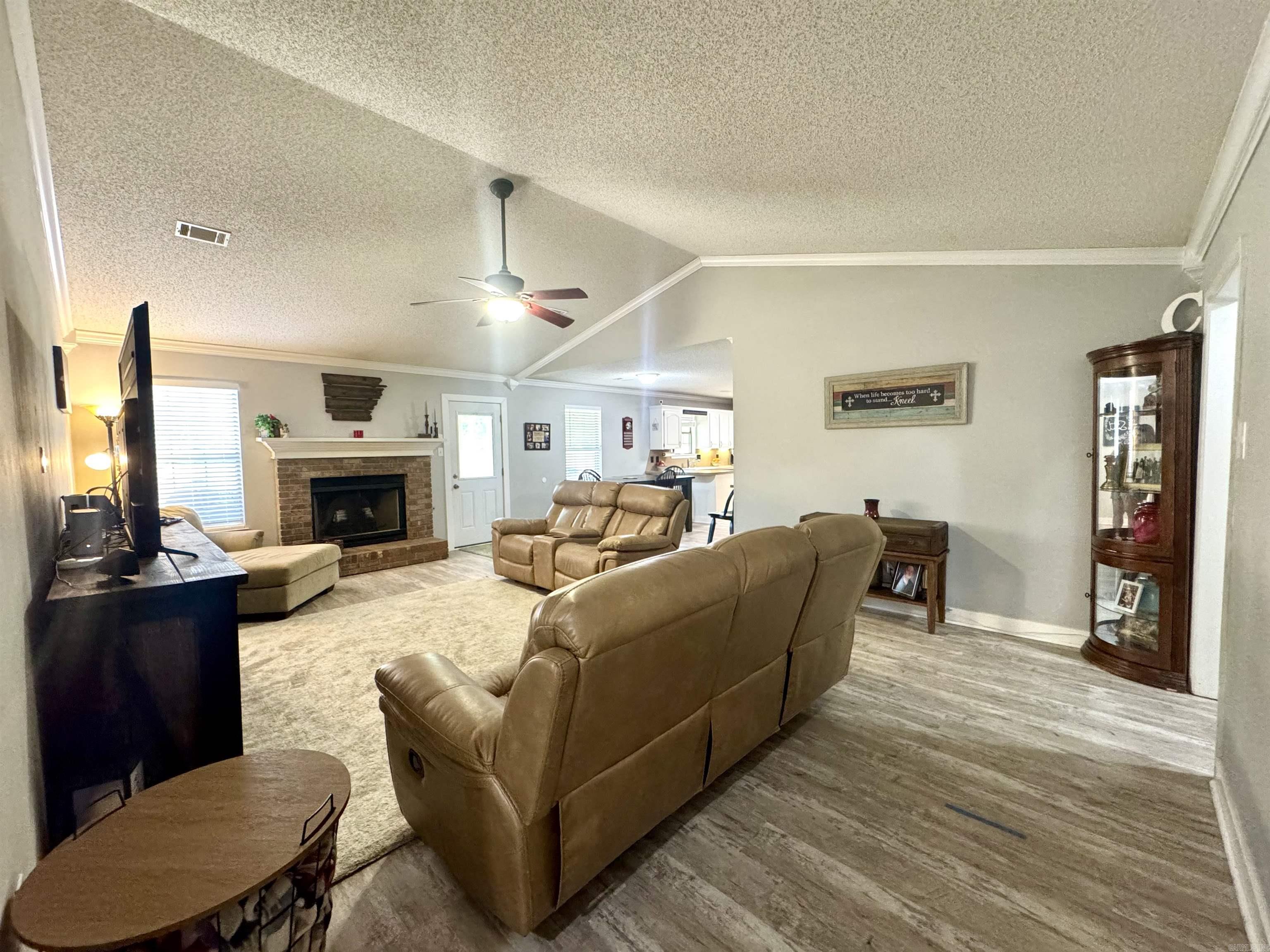 FOX RIDGE - Residential