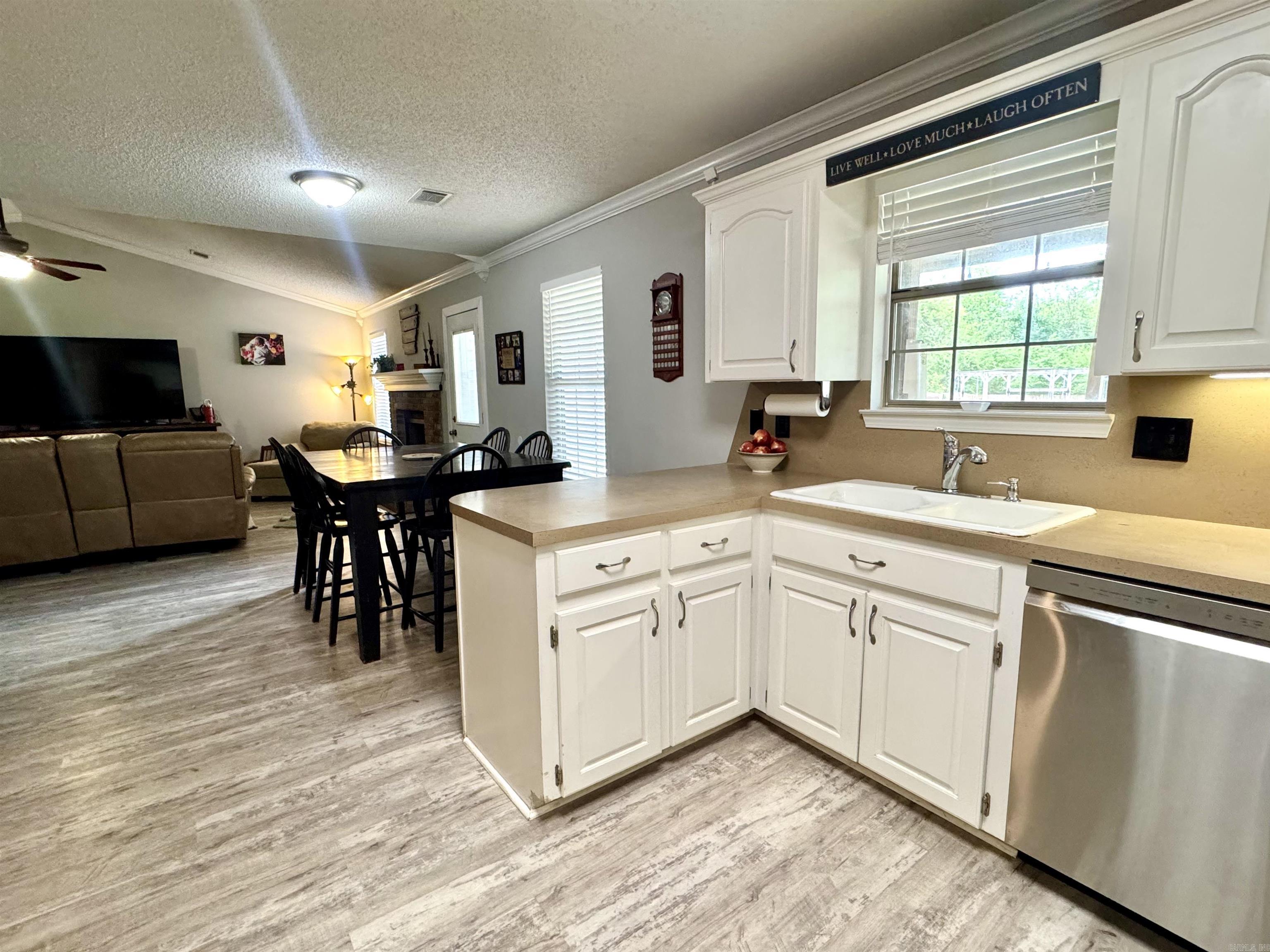 FOX RIDGE - Residential