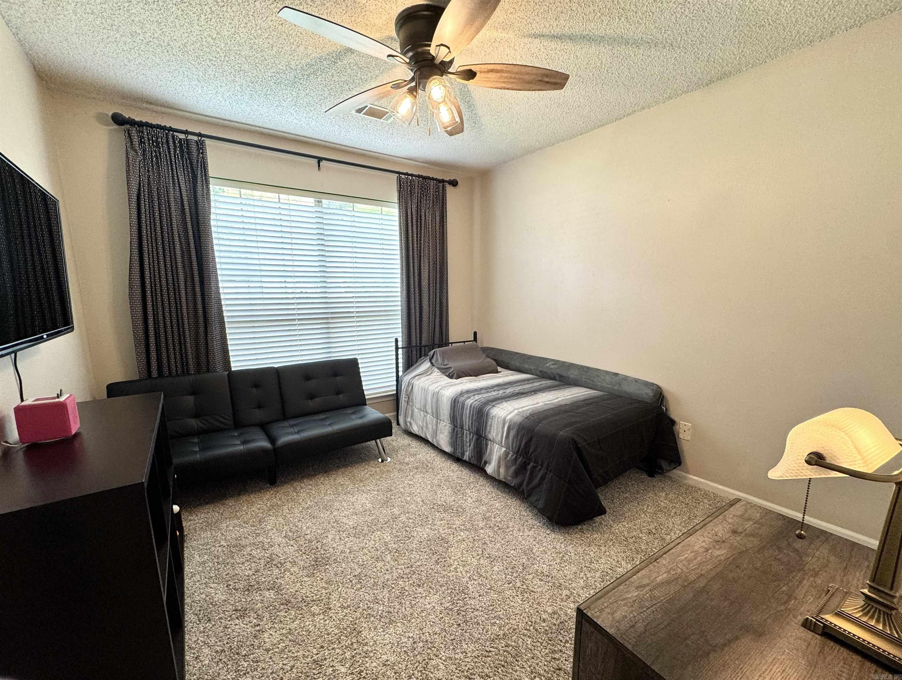 FOX RIDGE - Residential