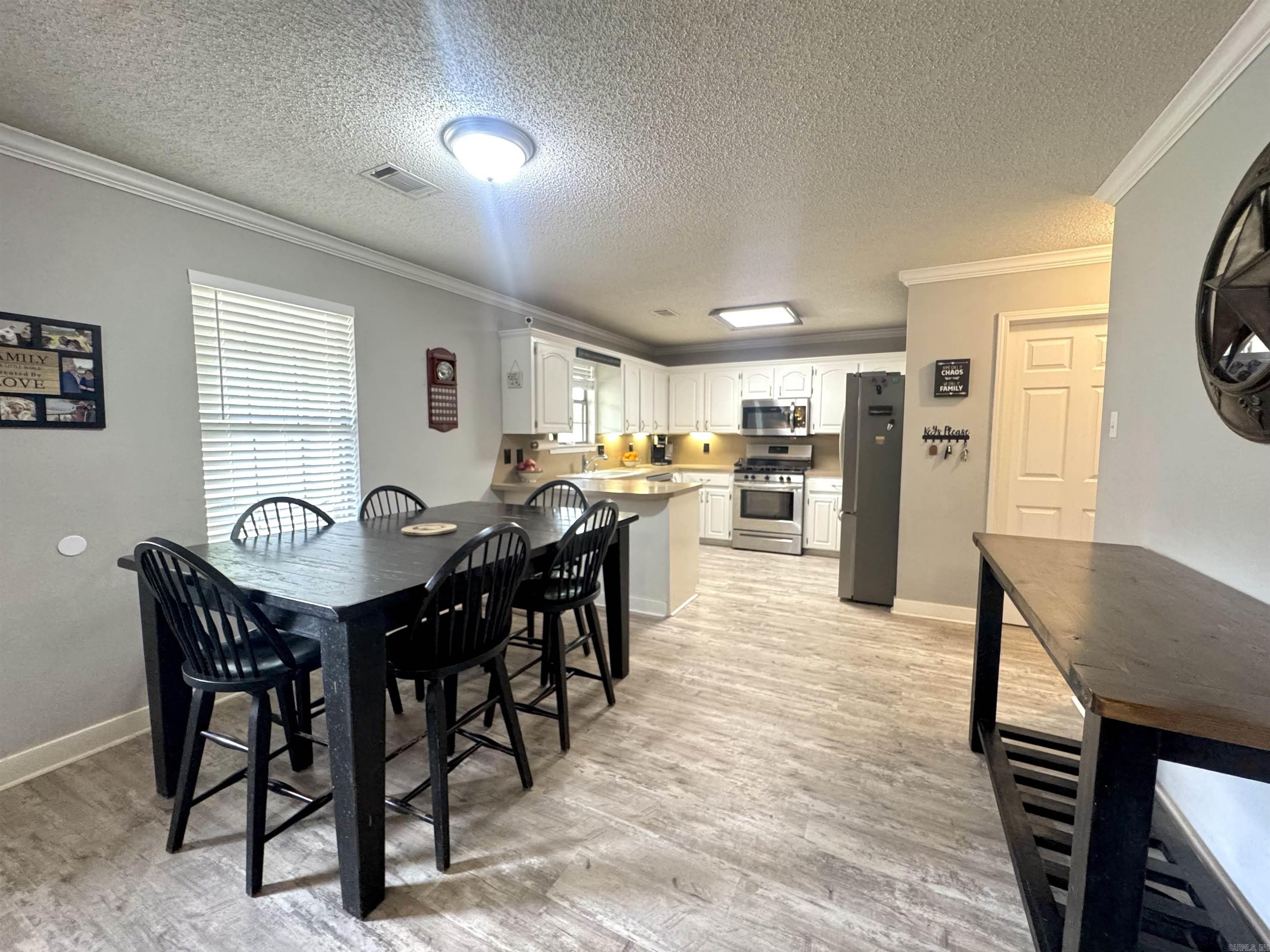 FOX RIDGE - Residential