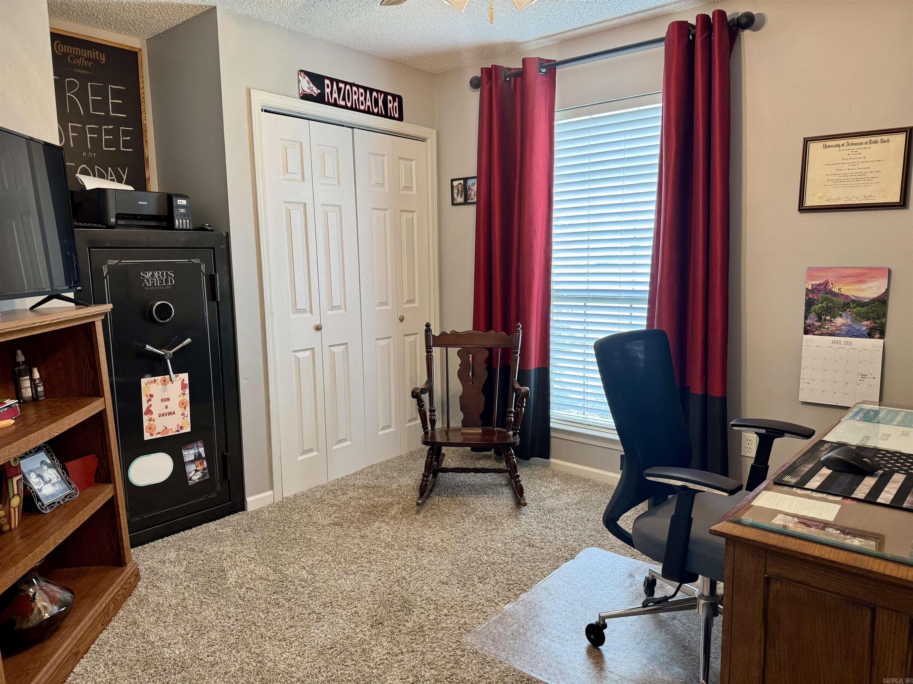 FOX RIDGE - Residential