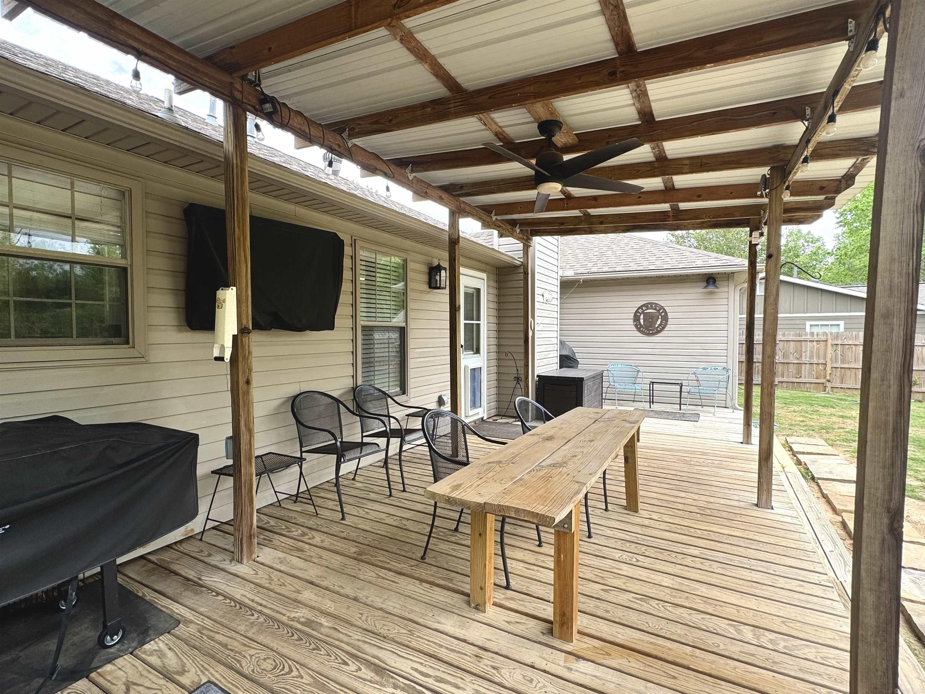 FOX RIDGE - Residential