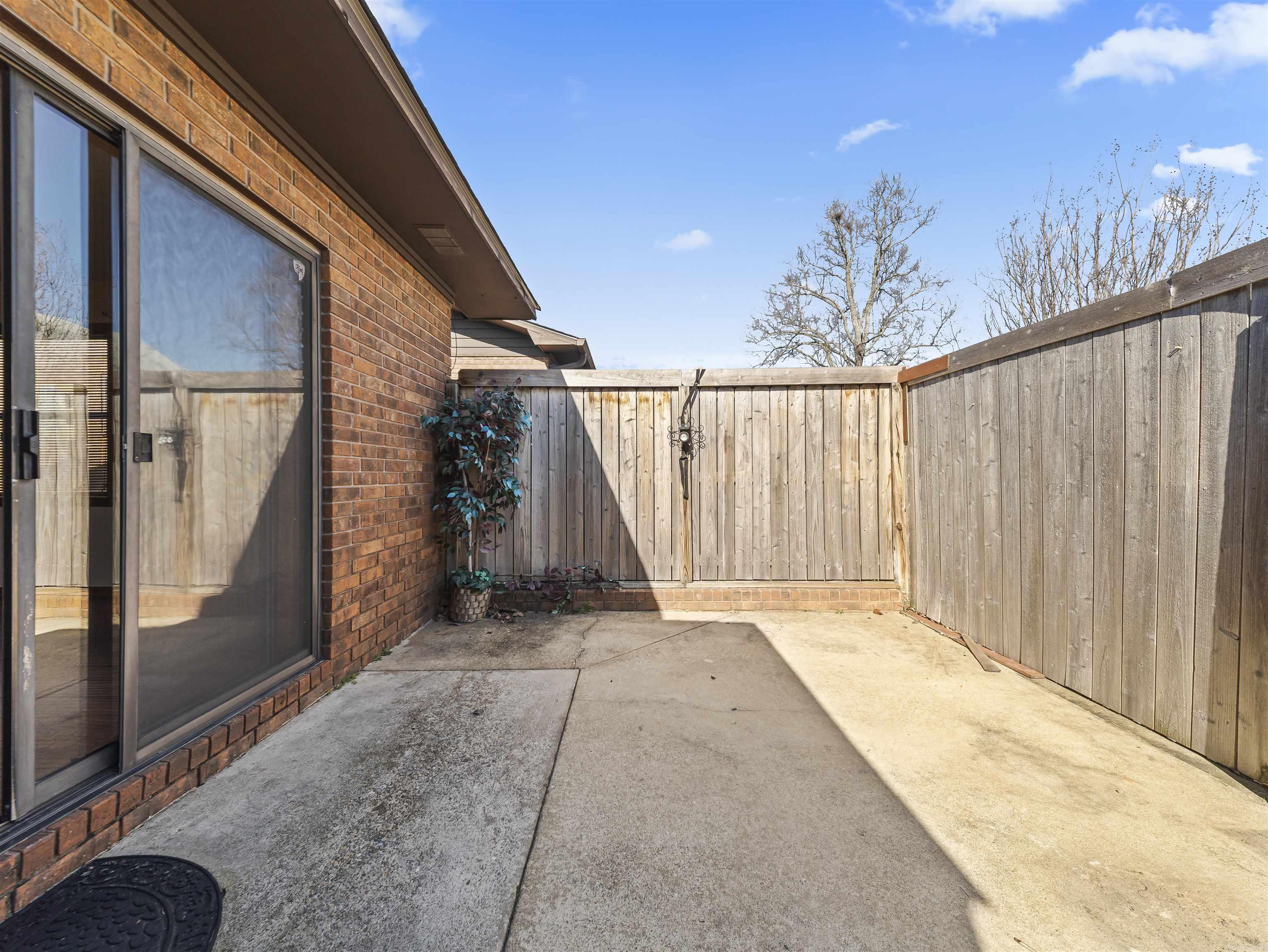 CHARMARY SQUARE HPR - Residential