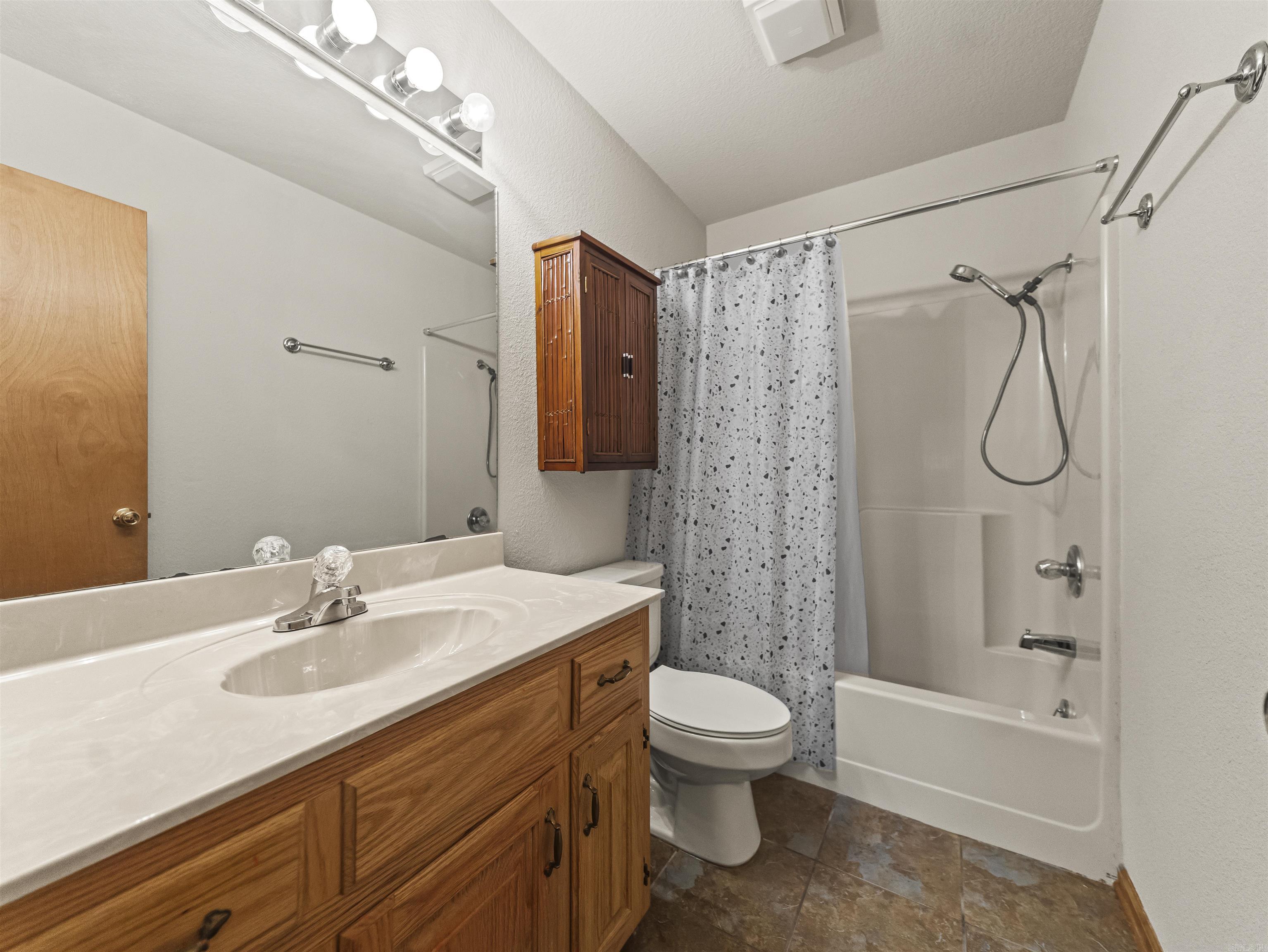 CHARMARY SQUARE HPR - Residential